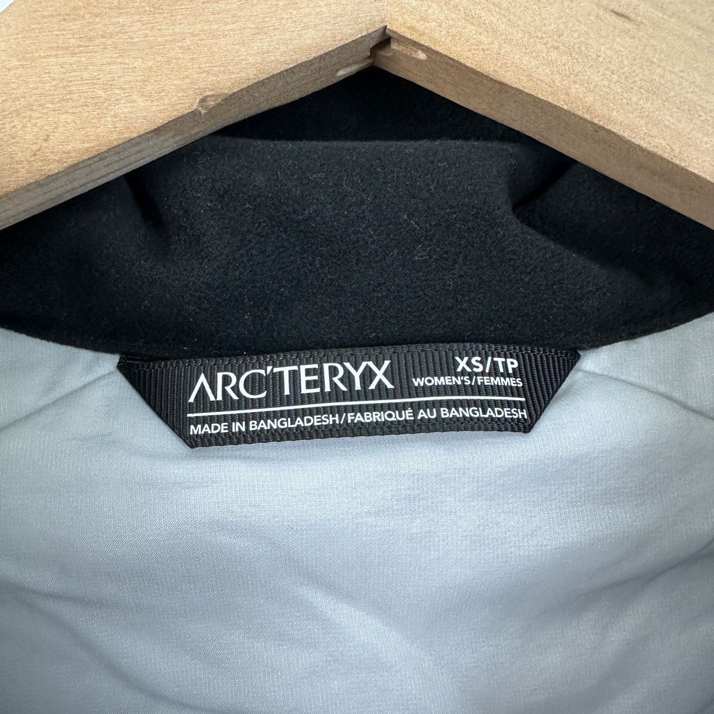 Arc'teryx Arcteryx ATOM SL Women's Gray Down Vest Size XS / US 0-2 / IT 36-38 - 5 Thumbnail