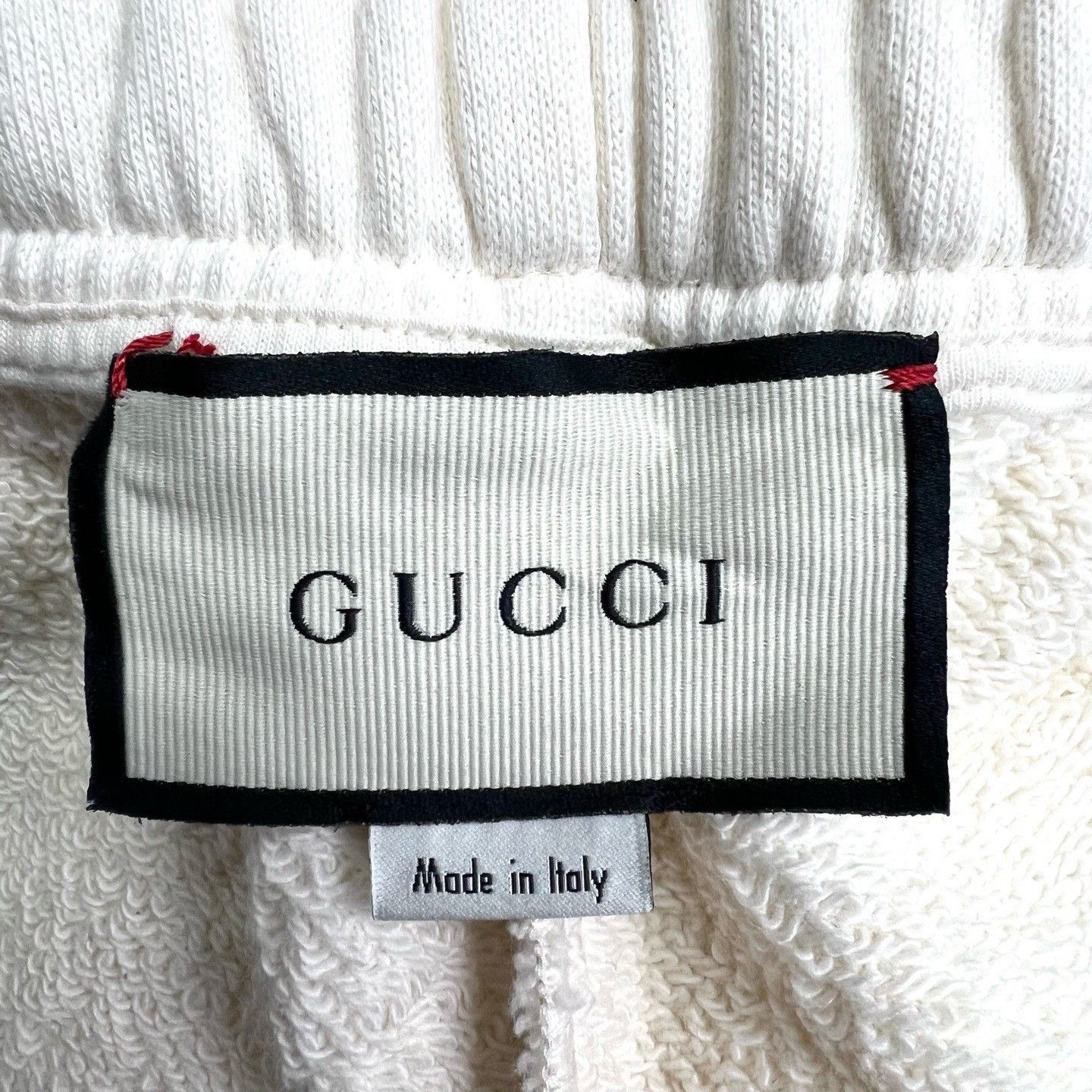 Gucci Gucci Sequin Apple Embroidery Shorts Size 24" / US 00 / IT 34 - 7 Thumbnail