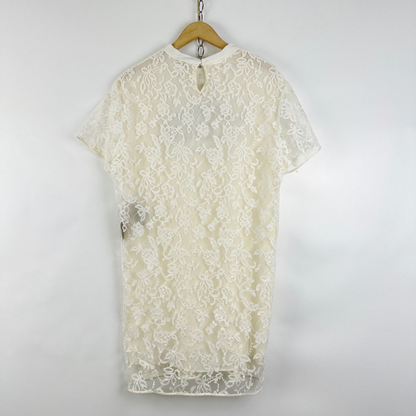 Burberry Burberry Lace Silk Logo Two-Piece Dress Size XS / US 0-2 / IT 36-38 - 2 Thumbnail