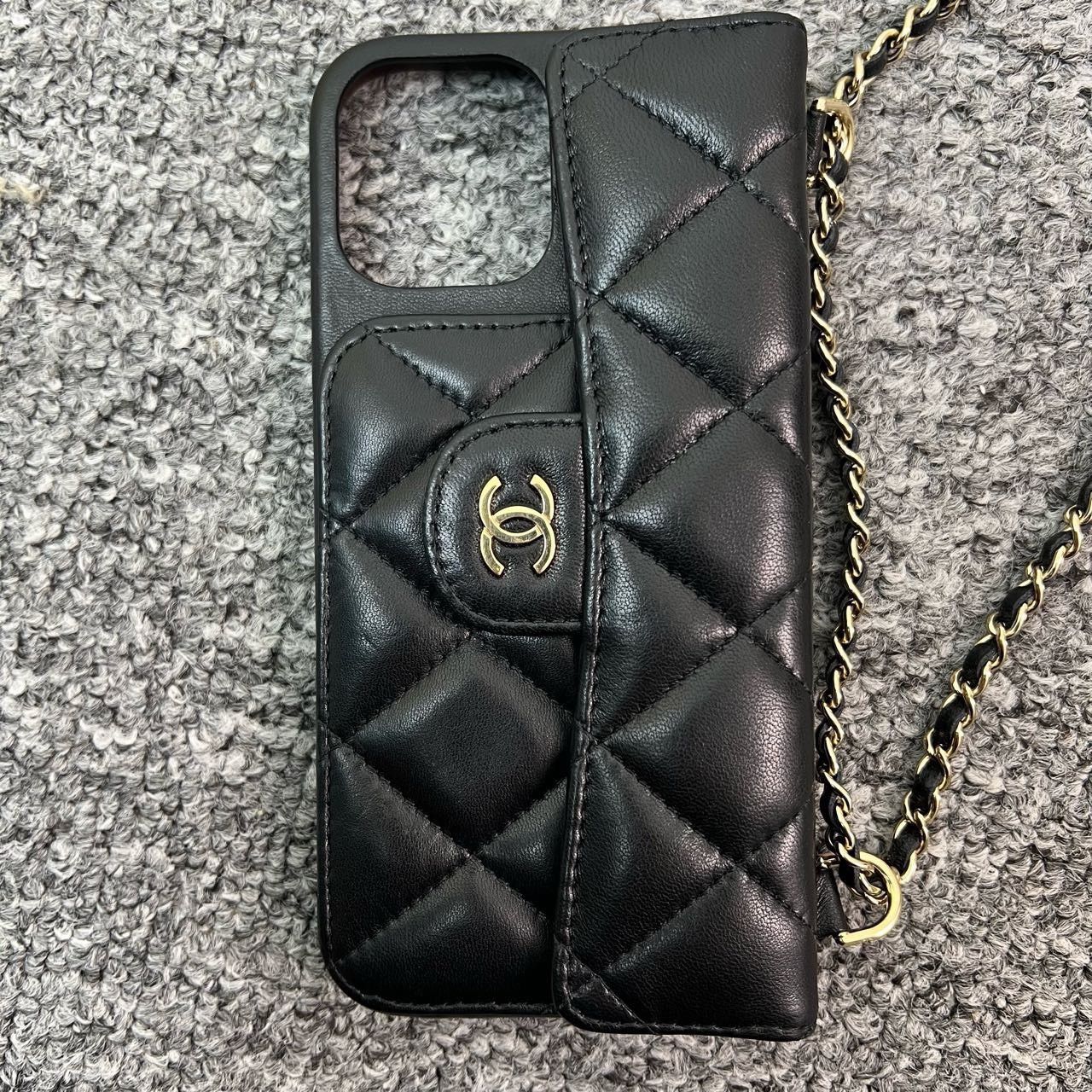 Chanel Chanel Black Lambskin Gold Ball Chain Phone Case Size ONE SIZE - 4 Thumbnail