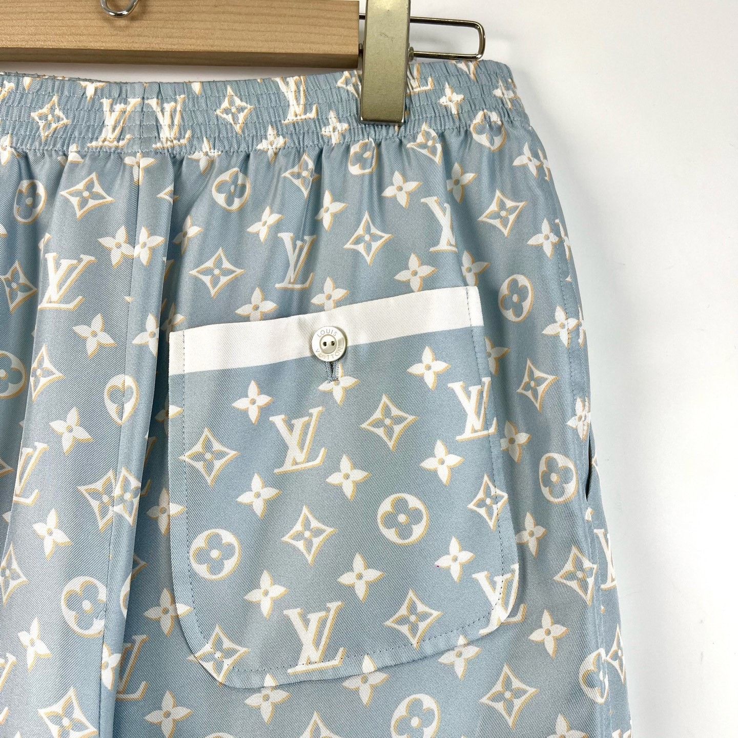 Louis Vuitton LV Monogram Blue Logo Relaxed Shorts Size 38" / US 16 / IT 52 - 5 Thumbnail
