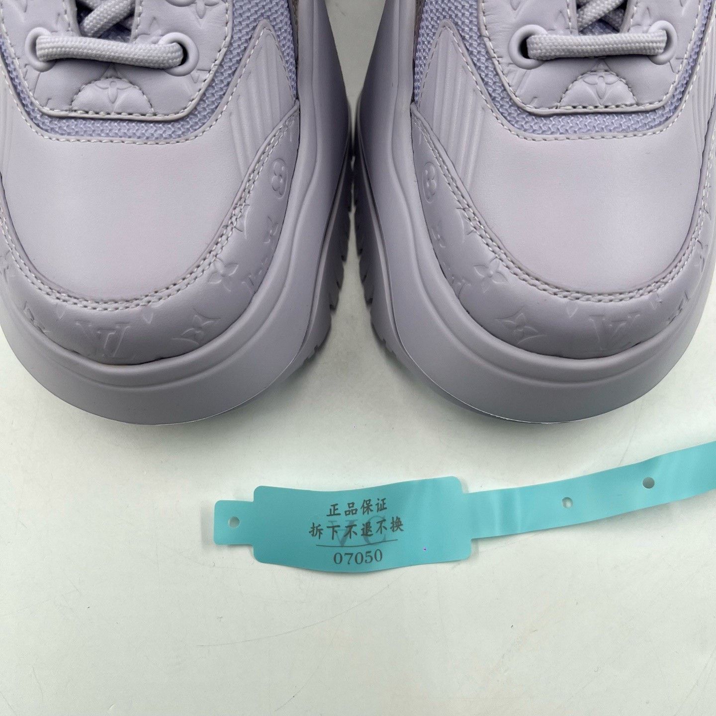 Louis Vuitton LV Purple Archlight2.0 Leather Platform Sneakers Size US 4 / IT 34 - 9 Thumbnail