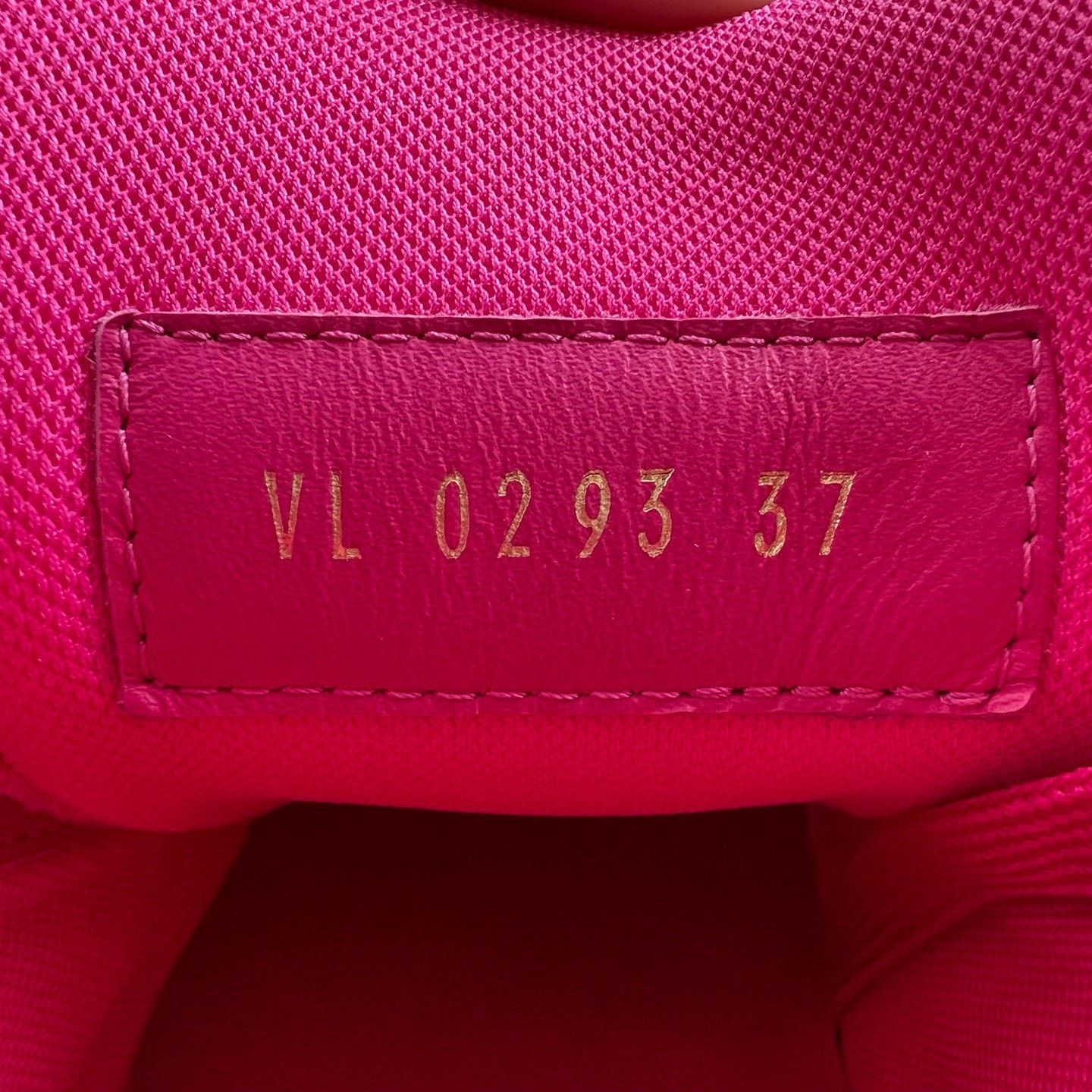 Louis Vuitton Louis Vuitton Trainer Pink Size 37 Size US 6 / IT 36 - 5 Thumbnail
