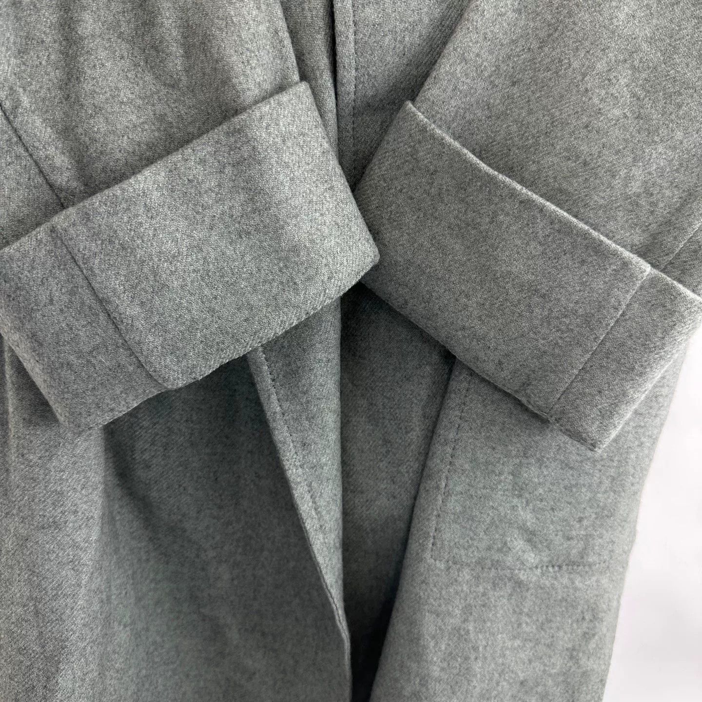 Hermes Hermes Women's Gray Long Cashmere Coat Size M / US 6-8 / IT 42-44 - 5 Thumbnail