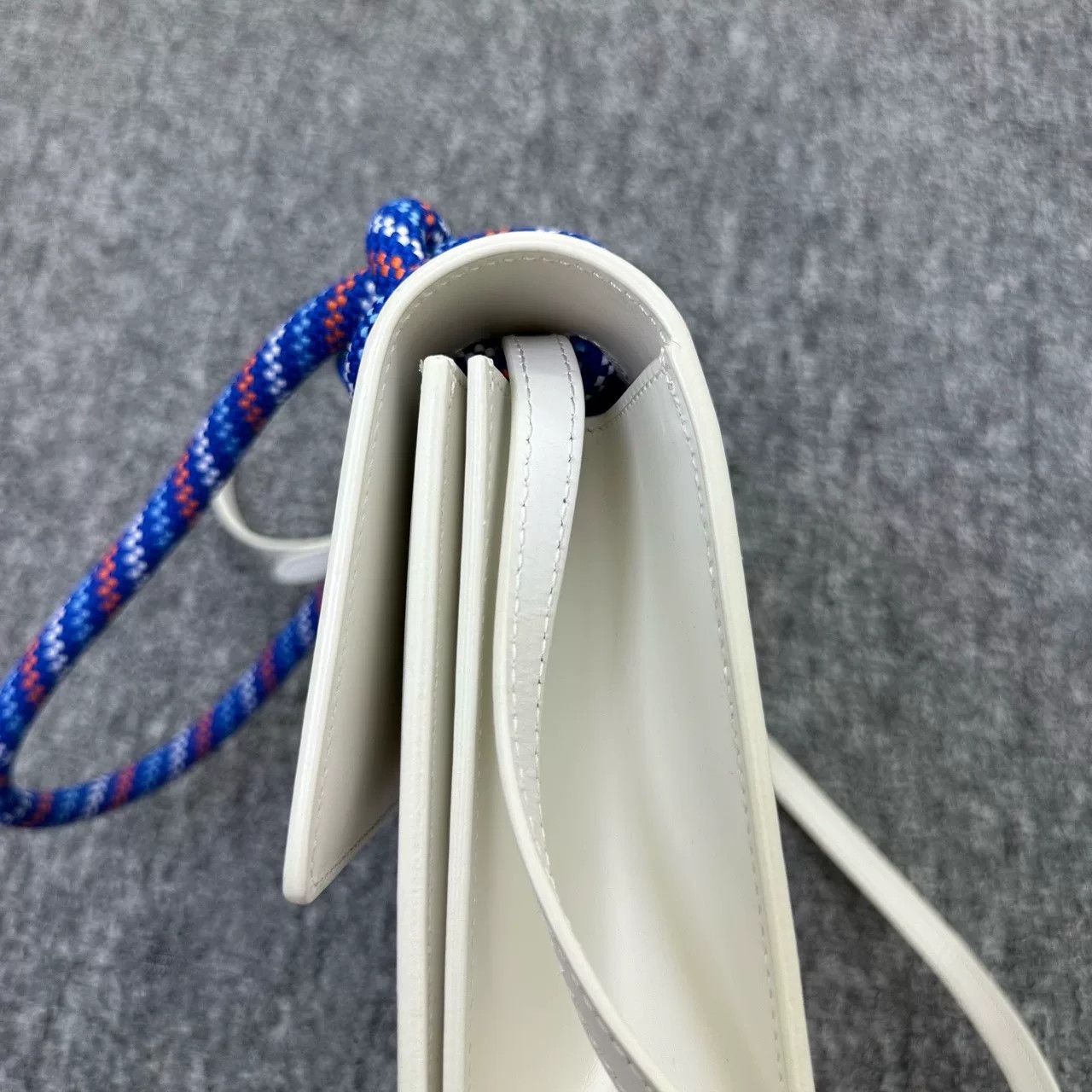Off-White Off-White OW Arrow Logo White Handbag Size ONE SIZE - 7 Thumbnail