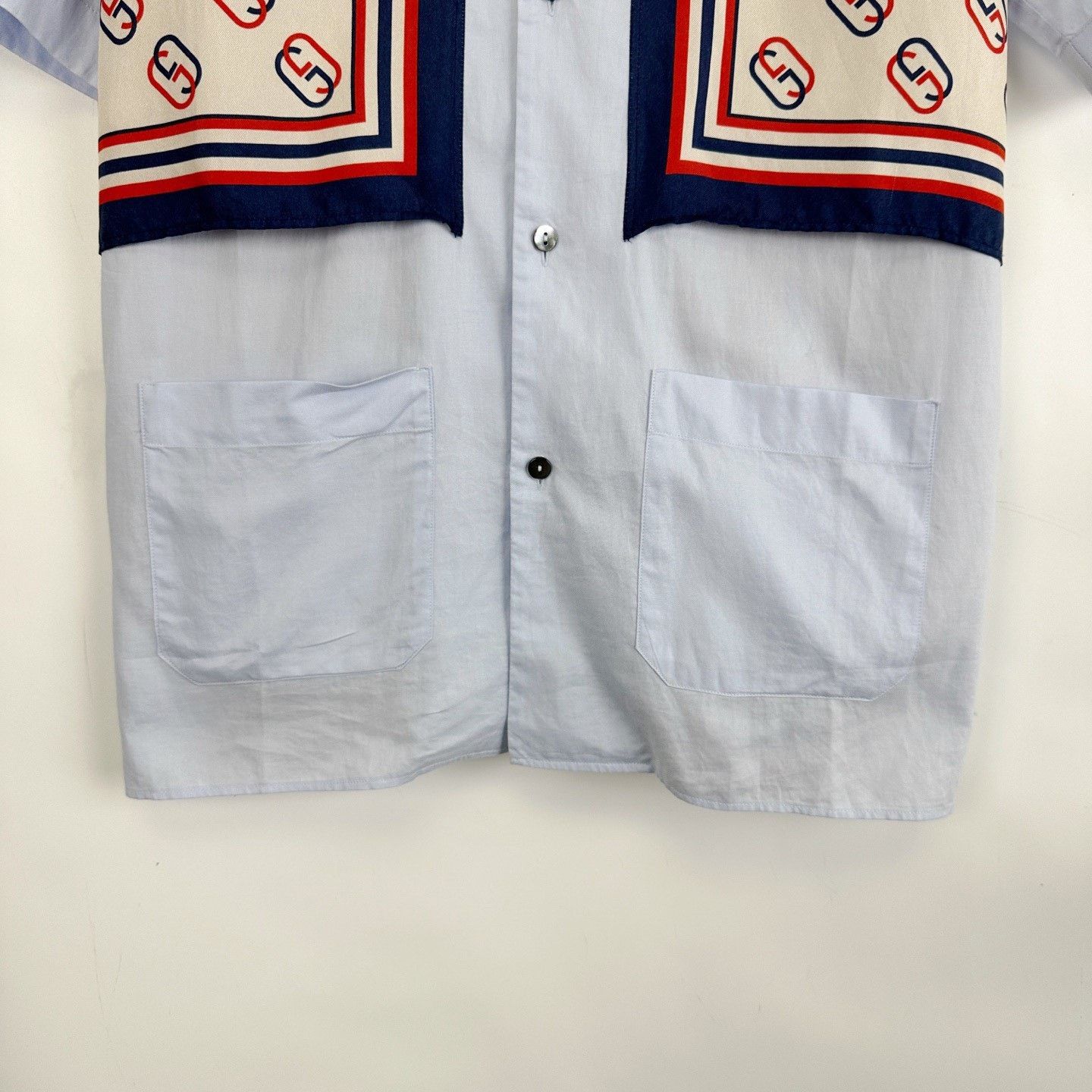 Gucci Gucci Blue Lion Head Print Short-Sleeve Shirt Size US S / EU 44-46 / 1 - 6 Thumbnail