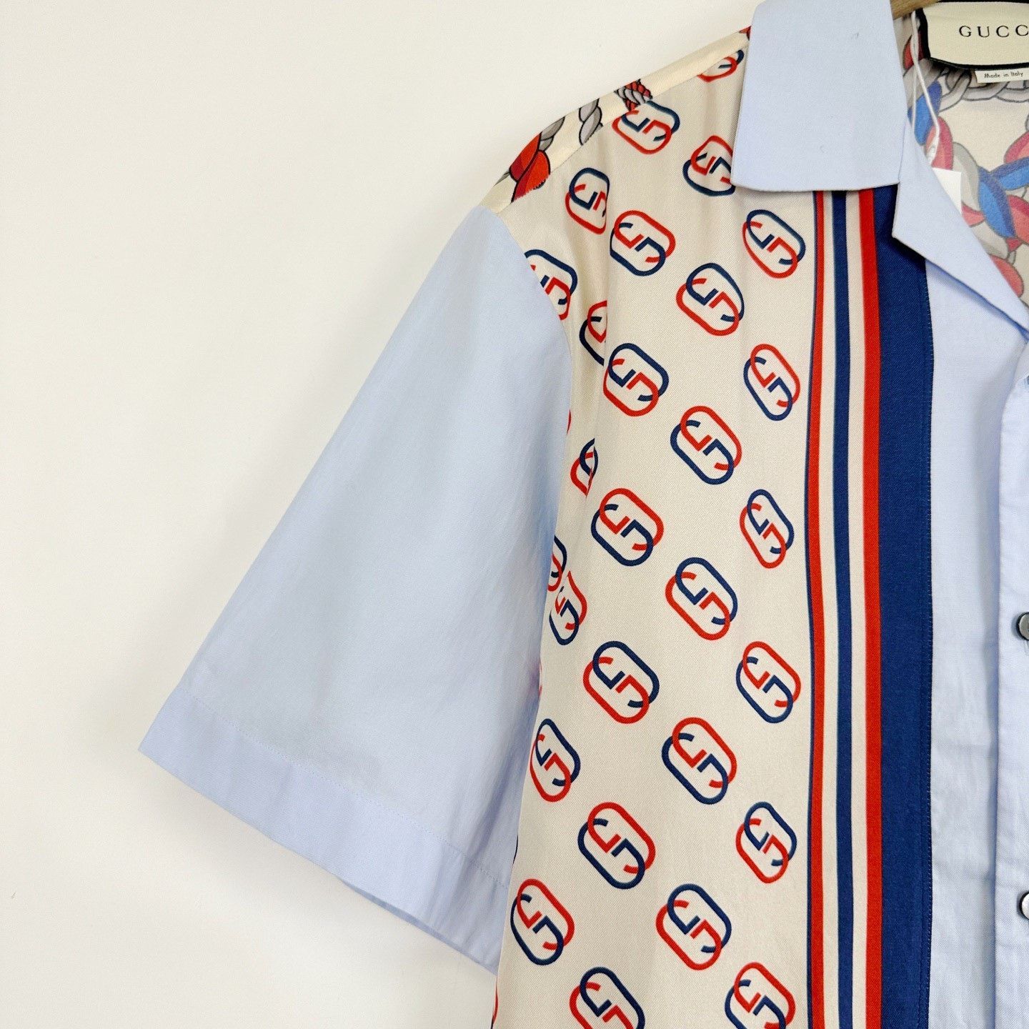 Gucci Gucci Blue Lion Head Print Short-Sleeve Shirt Size US S / EU 44-46 / 1 - 5 Thumbnail