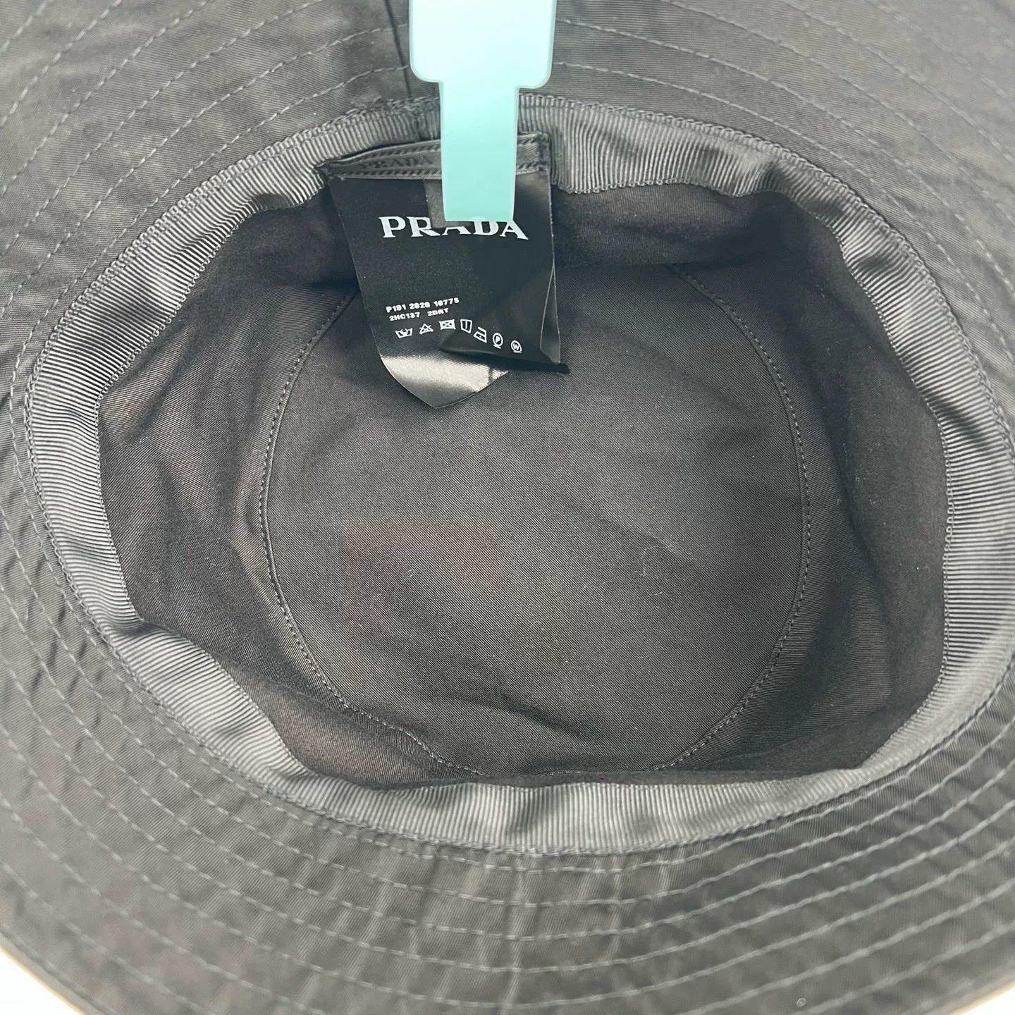 Prada Prada Black Nylon Triangle Logo Bucket Hat Size ONE SIZE - 6 Thumbnail