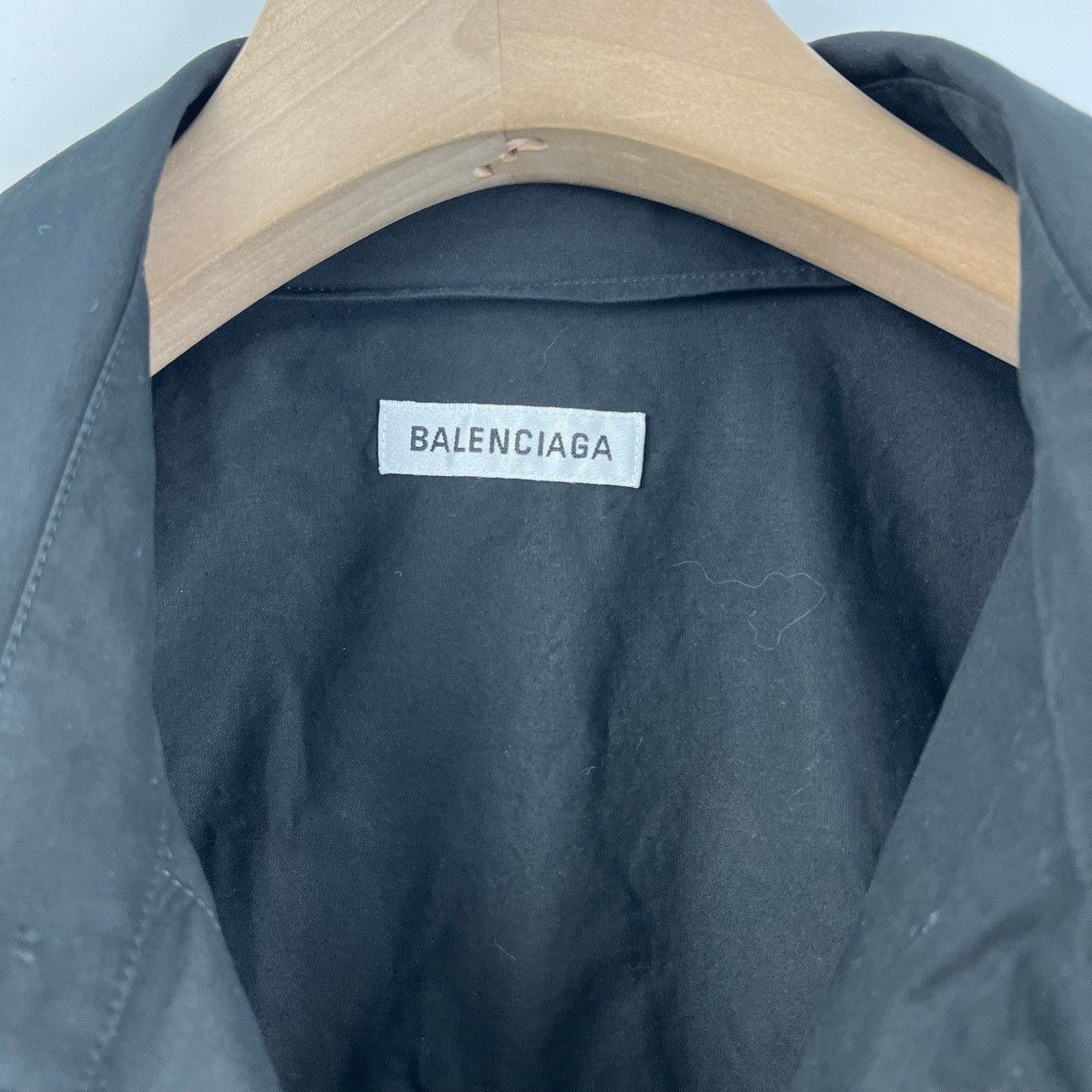 Balenciaga Balenciaga Irregular Embroidered Logo Shirt Size XS / US 0-2 / IT 36-38 - 3 Thumbnail