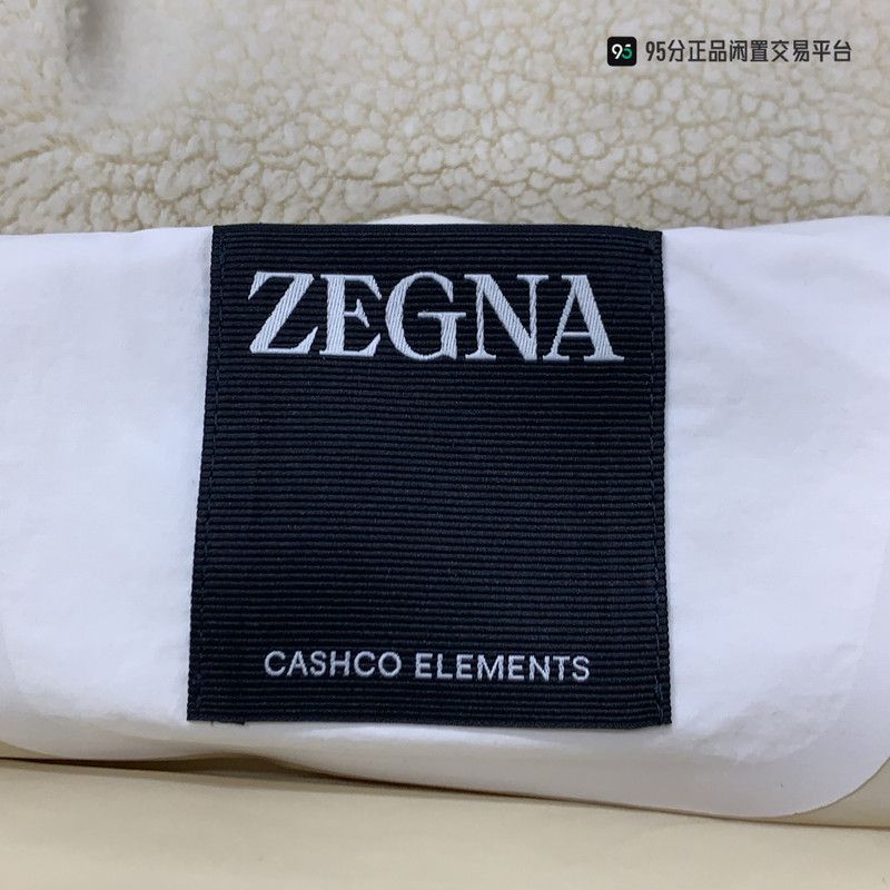Ermenegildo Zegna Zegna Men's Solid Stand Collar Down Vest Size US M / EU 48-50 / 2 - 8 Thumbnail