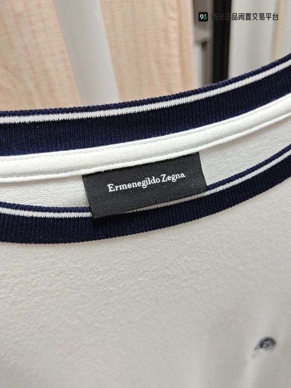 Ermenegildo Zegna Zegna Classic Logo Round Neck Long Sleeve T-shirt Size US M / EU 48-50 / 2 - 4 Thumbnail