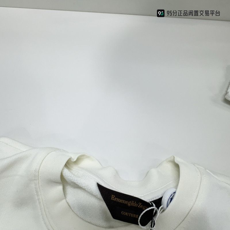 Ermenegildo Zegna Zegna Men's Classic Solid Crewneck Long-Sleeve Sweatshirt Size US S / EU 44-46 / 1 - 3 Thumbnail