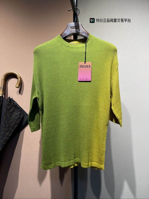 Ermenegildo Zegna Zegna Men's Solid Loose Crewneck Short-Sleeve T-Shirt Size US S / EU 44-46 / 1 - 2 Thumbnail