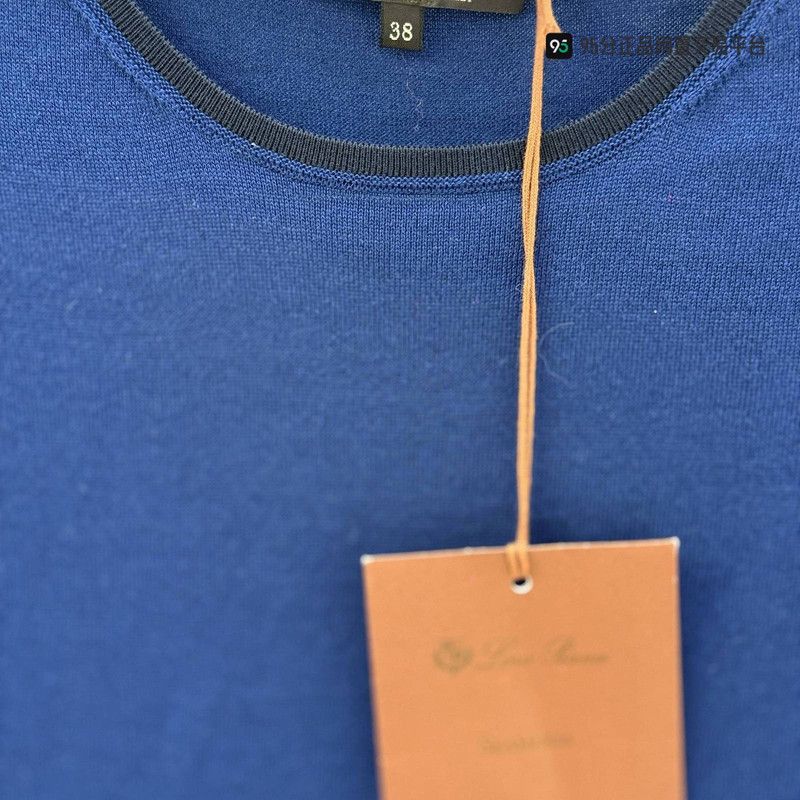 Loro Piana Loro Piana Blue Casual Loose Round-Neck Vest Size US M / EU 48-50 / 2 - 4 Thumbnail