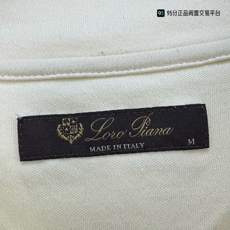 Loro Piana Loro Piana Back Embroidered Letter Unisex T-Shirt Size US M / EU 48-50 / 2 - 2 Thumbnail