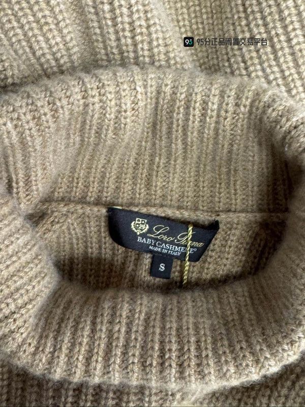Loro Piana Loro Piana Unisex Colorblock Crewneck Knit Sweater Size US S / EU 44-46 / 1 - 8 Thumbnail