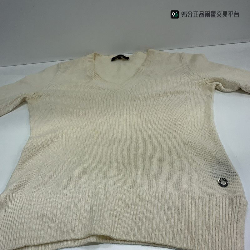 Loro Piana Loro Piana Solid V-Neck Knit Sweater Size US L / EU 52-54 / 3 - 4 Thumbnail