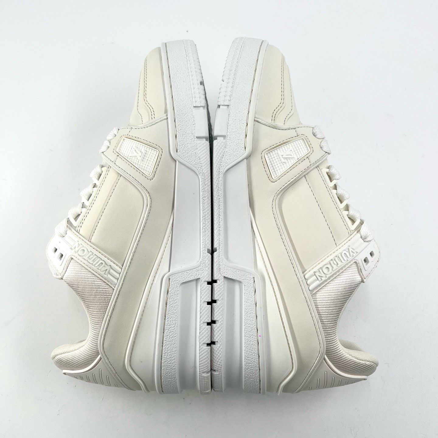 Louis Vuitton Louis Vuitton Trainer White Sneaker Size US 5.5 / IT 35.5 - 7 Thumbnail