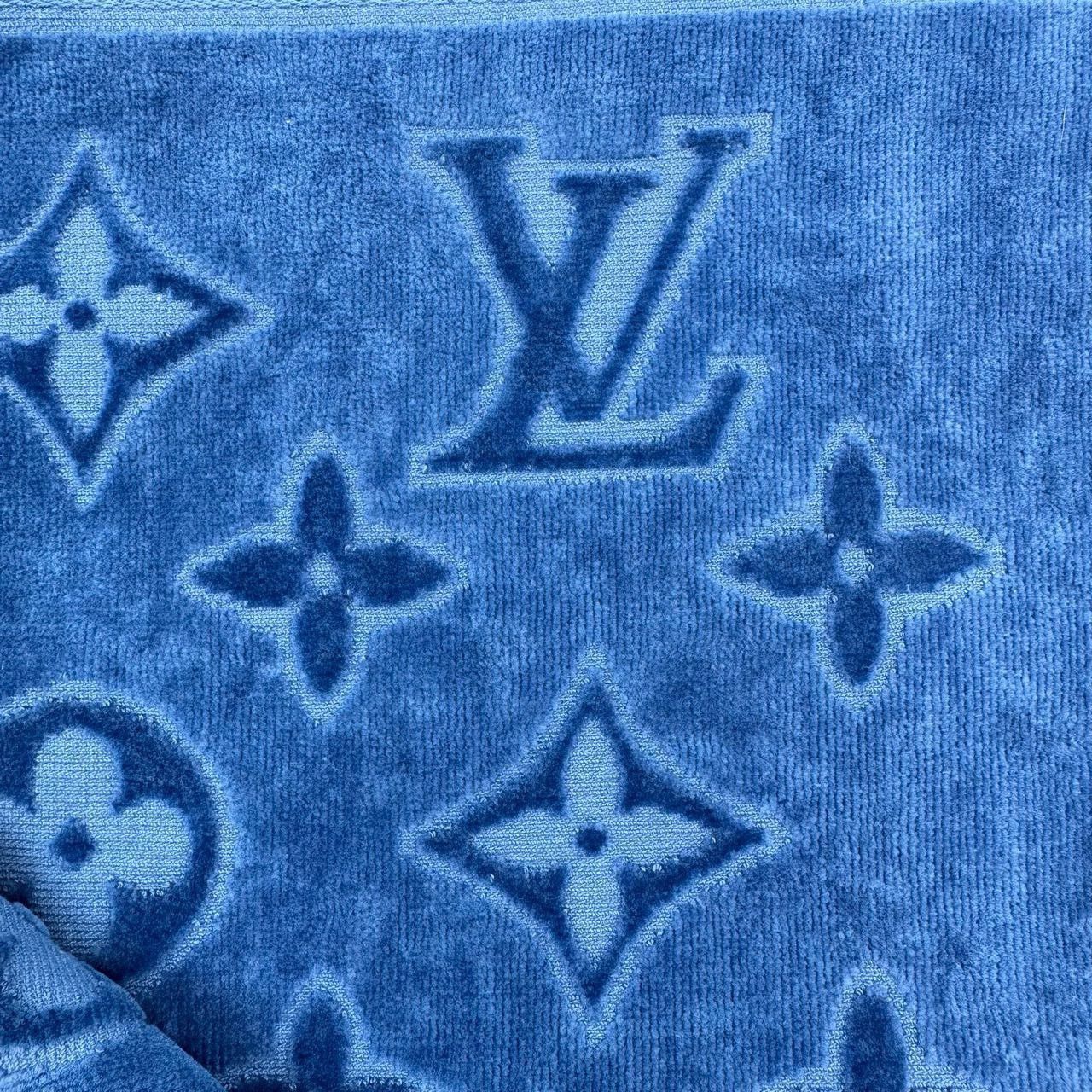 Louis Vuitton Louis Vuitton Monogram Blue Beach Towel Size ONE SIZE - 6 Thumbnail