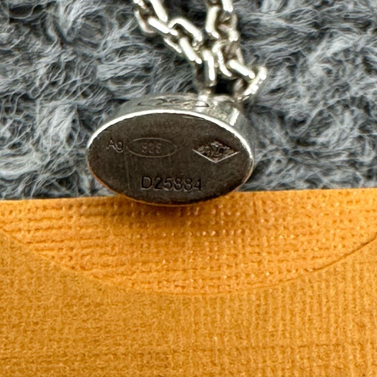 Louis Vuitton Louis Vuitton 925 Silver Lock Bracelet Size ONE SIZE - 5 Thumbnail