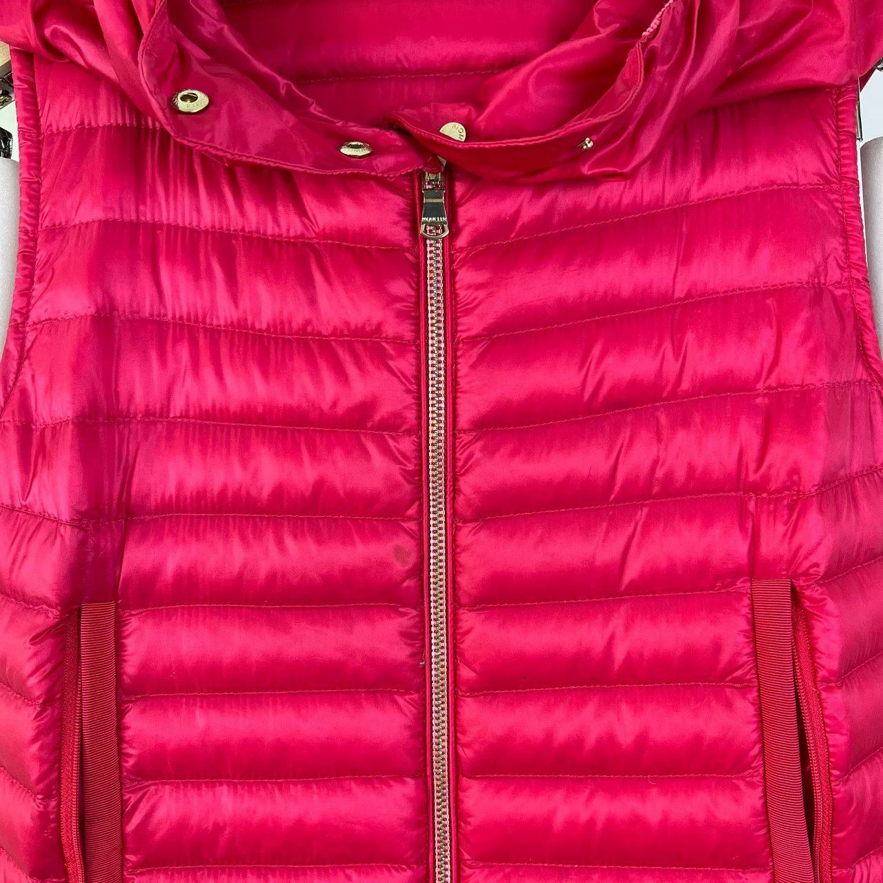 Moncler Moncler Hooded Ruffle Down Vest Size XS / US 0-2 / IT 36-38 - 3 Thumbnail