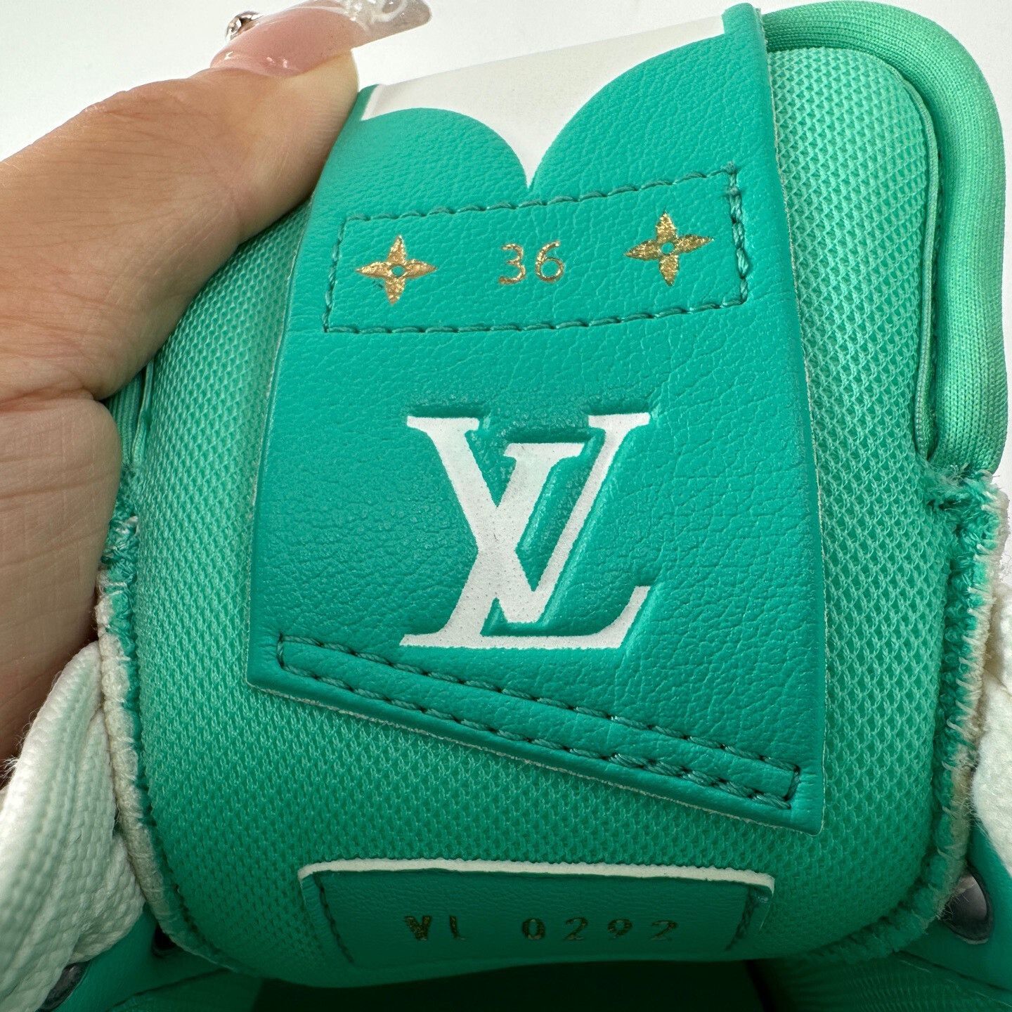 Louis Vuitton Louis Vuitton Charlie White Green Casual Shoes Size US 5 / IT 35 - 6 Thumbnail