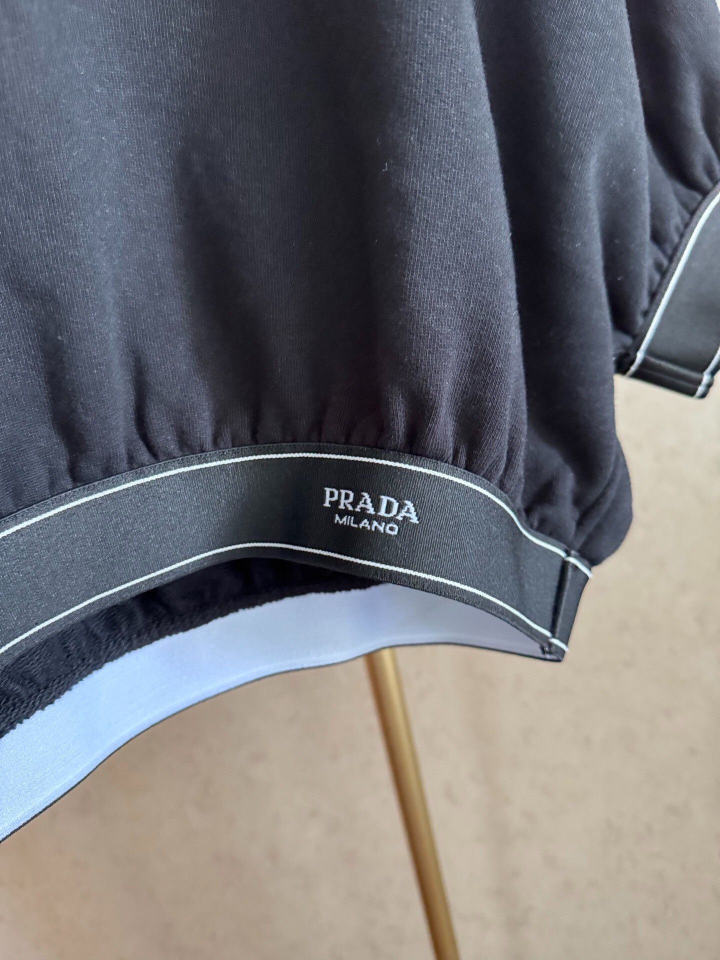 Prada Prada Short-Sleeve Top Size XS / US 0-2 / IT 36-38 - 2 Thumbnail