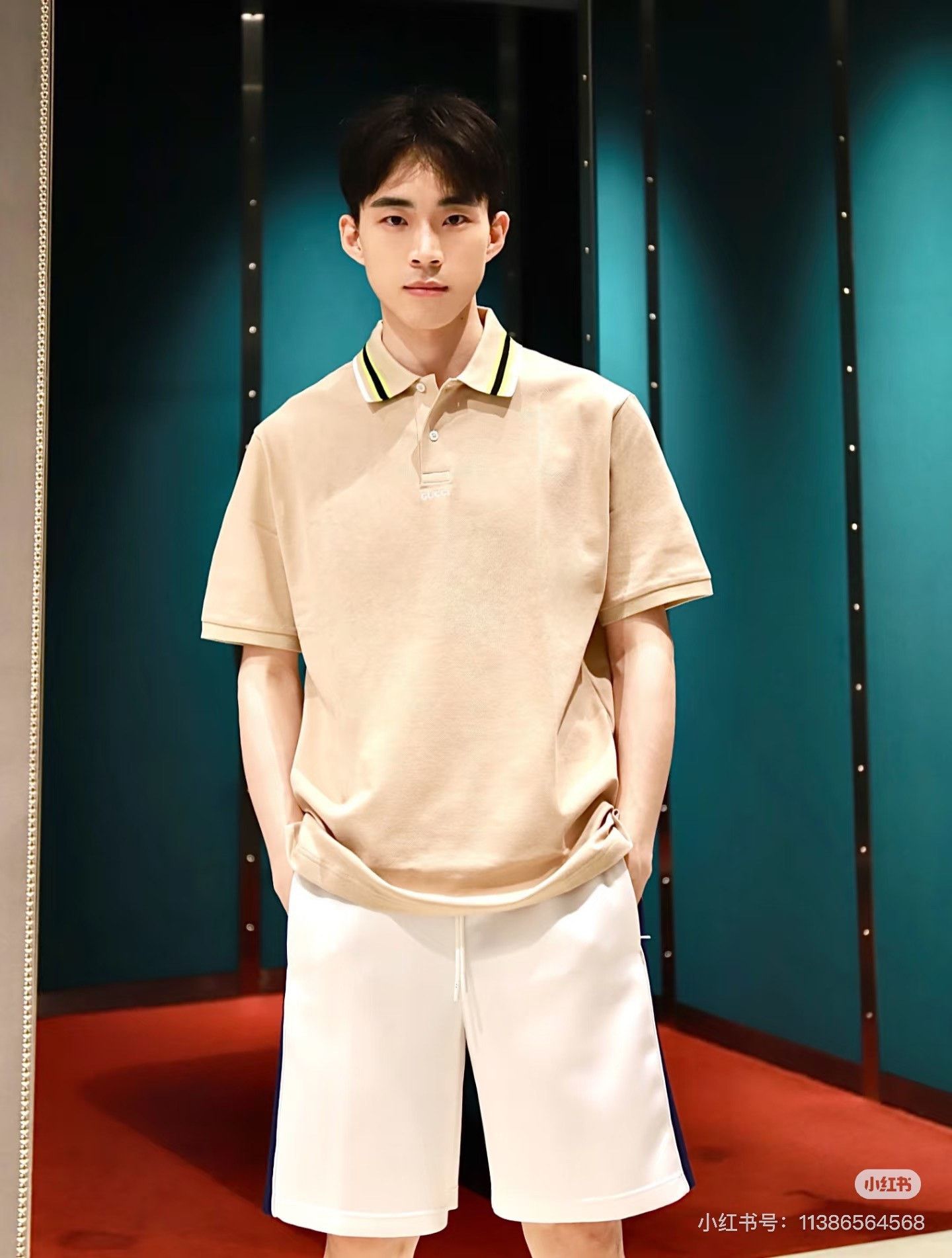 Gucci Gucci Short-Sleeve Top On Sale Size S / US 4 / IT 40 - 2 Thumbnail