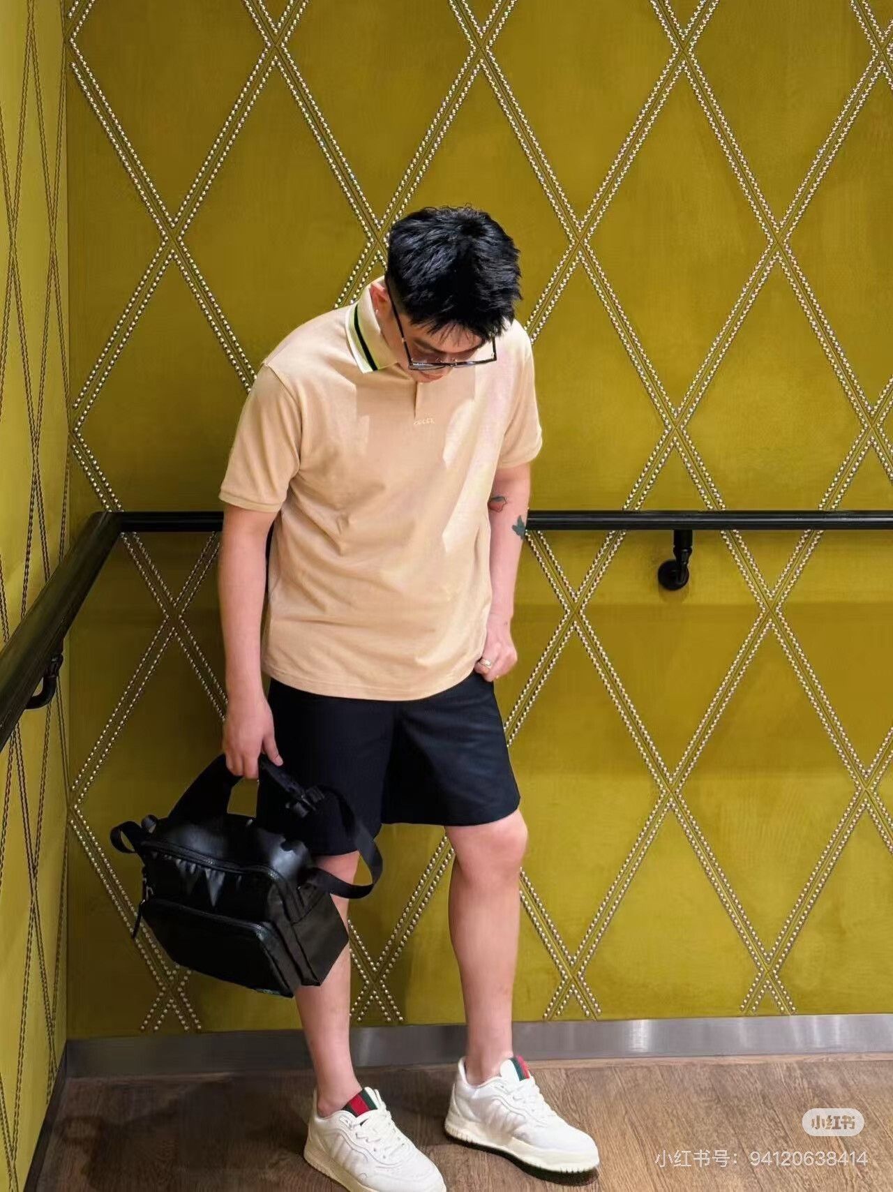 Gucci Gucci Short-Sleeve Top On Sale Size S / US 4 / IT 40 - 3 Thumbnail