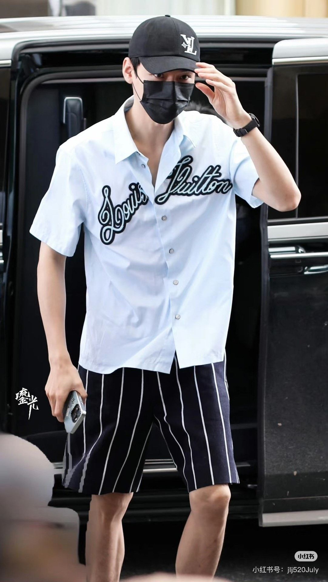 Louis Vuitton LV Shorts Celebrity Same Style Size US 34 / EU 50 - 5 Thumbnail