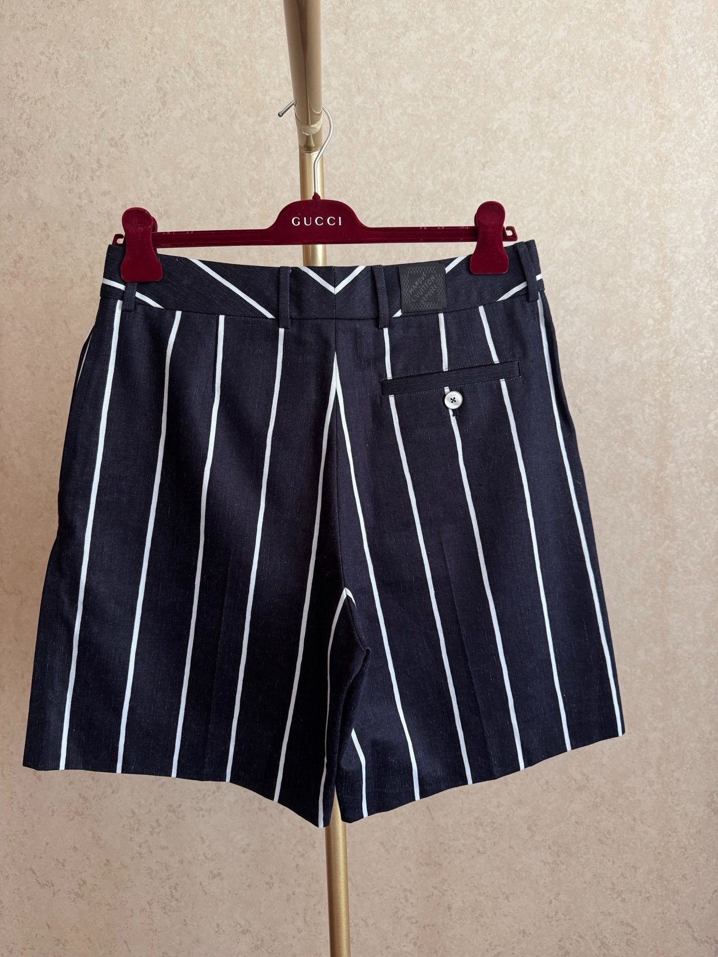 Louis Vuitton LV Shorts Celebrity Same Style Size US 34 / EU 50 - 2 Thumbnail