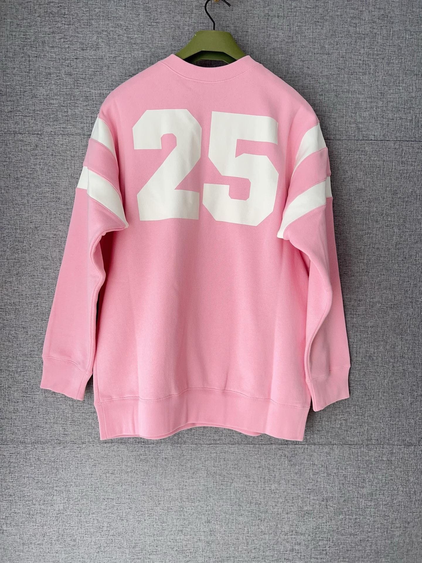 Gucci Gucci 1921 Print Crewneck Sweatshirt Size S / US 4 / IT 40 - 2 Thumbnail