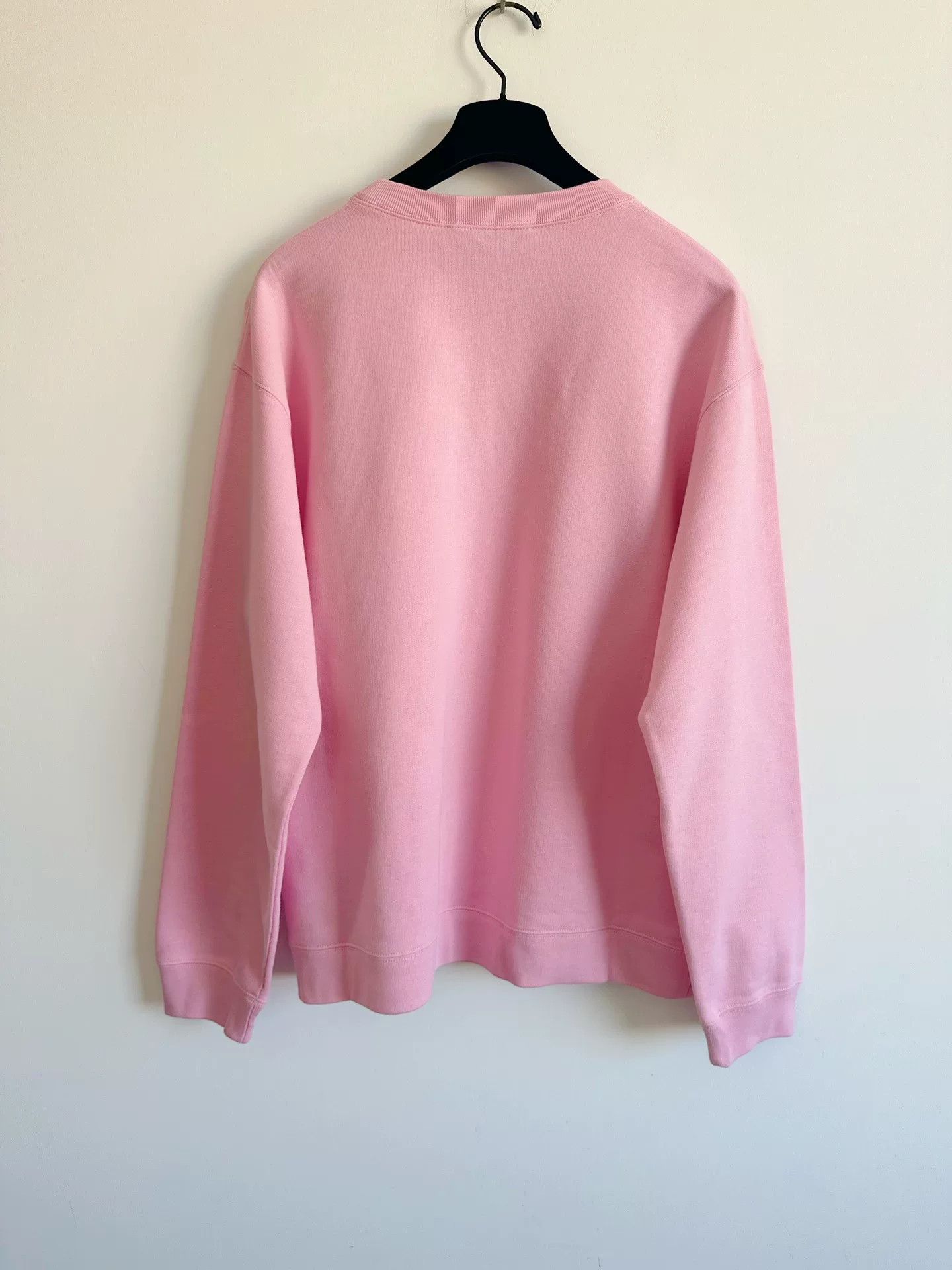 Gucci Gucci Pink Strawberry Print Crewneck Sweatshirt Size XS / US 0-2 / IT 36-38 - 2 Thumbnail