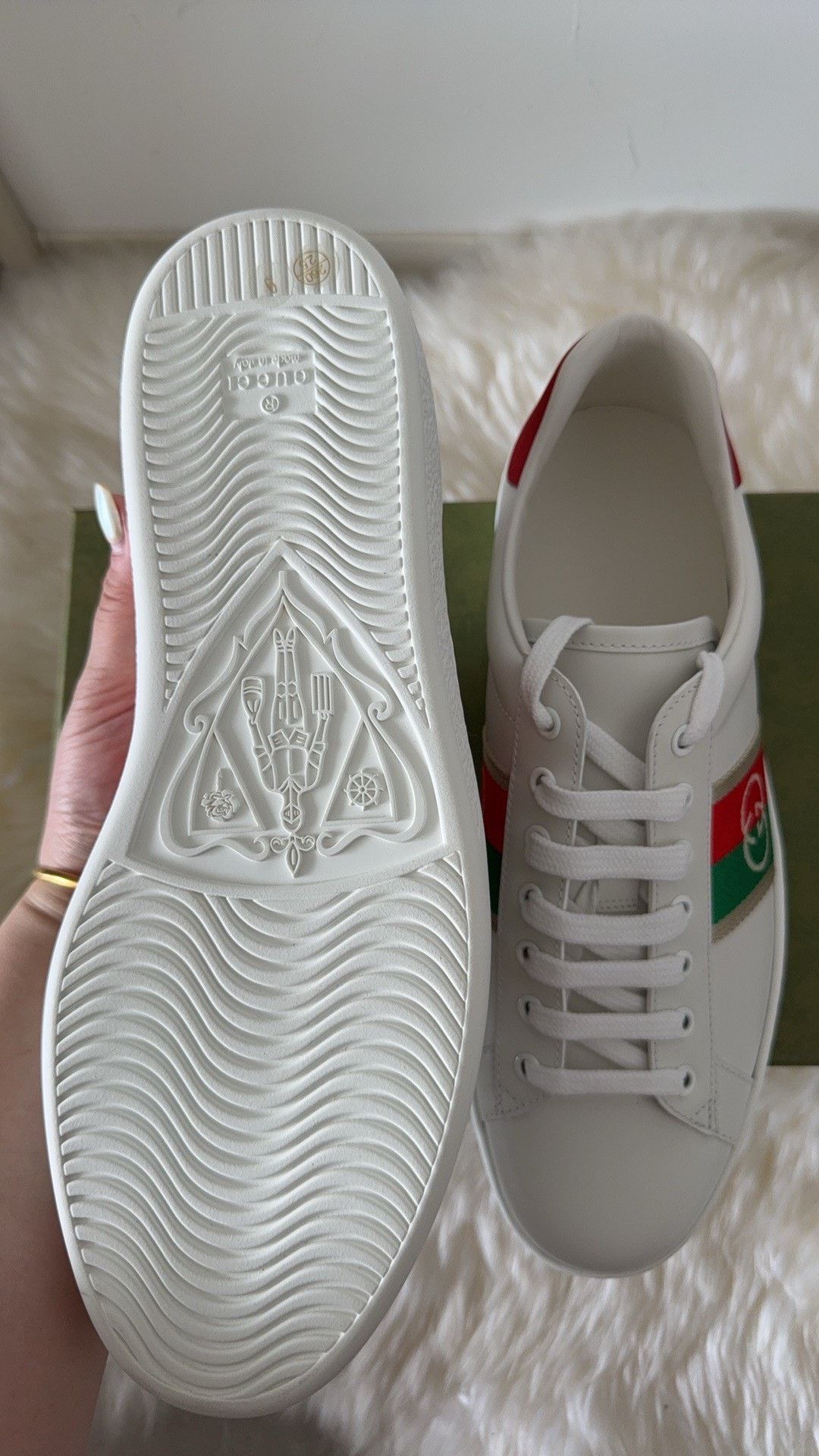 Gucci Gucci Double G Logo Green Red Web White Sneakers Size US 10 / EU 43 - 9 Thumbnail