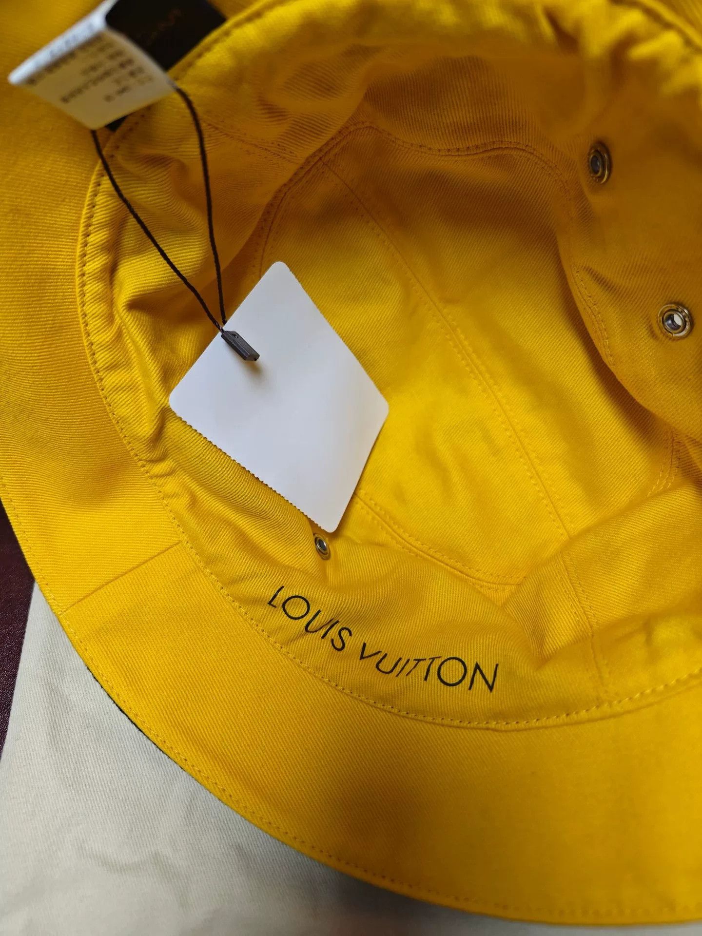 Louis Vuitton Louis Vuitton New Monogram Bucket Hat Size ONE SIZE - 5 Thumbnail