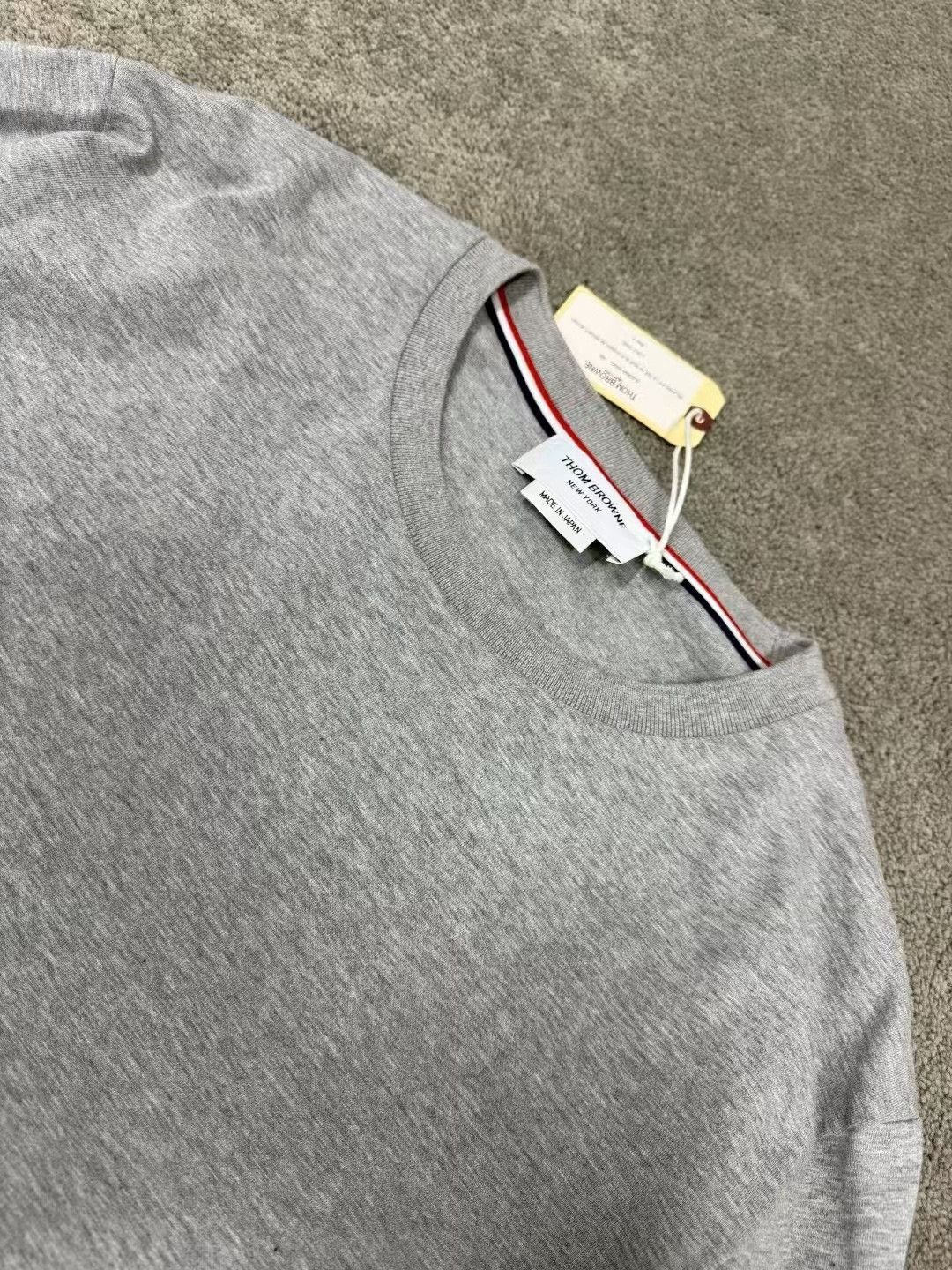 Thom Browne Thom Browne Long-Sleeve T-Shirt Size US XL / EU 56 / 4 - 9 Thumbnail