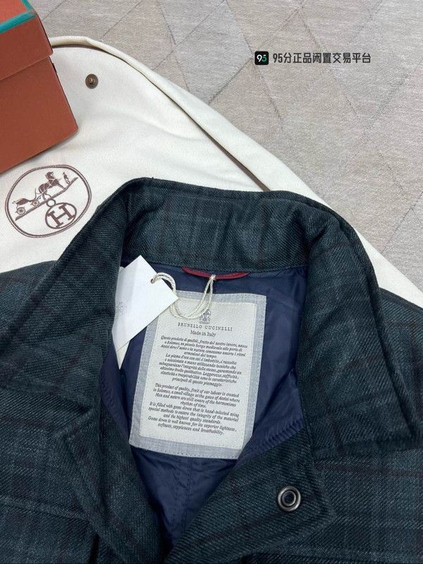 Brunello Cucinelli Brunello Cucinelli Wool Plaid Down Vest Unisex Size US M / EU 48-50 / 2 - 3 Thumbnail