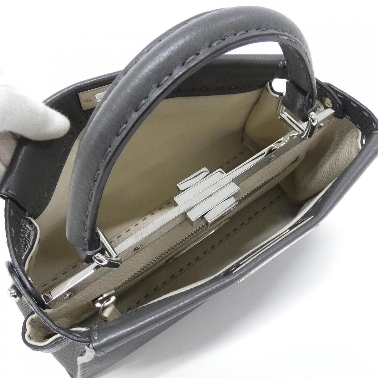Fendi Fendi Fendi Selleria Peekaboo Calf Handbag Leather Handbag 8BN290Q0J DUTY FREE for USA Size ONE SIZE - 5 Thumbnail