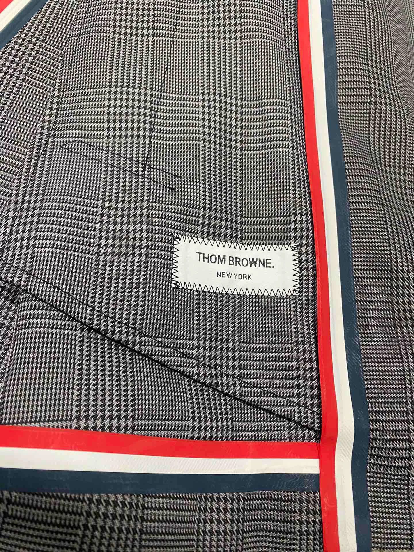 Thom Browne Thom Browne TB Double-Breasted Trench Size US XS / EU 42 / 0 - 4 Thumbnail