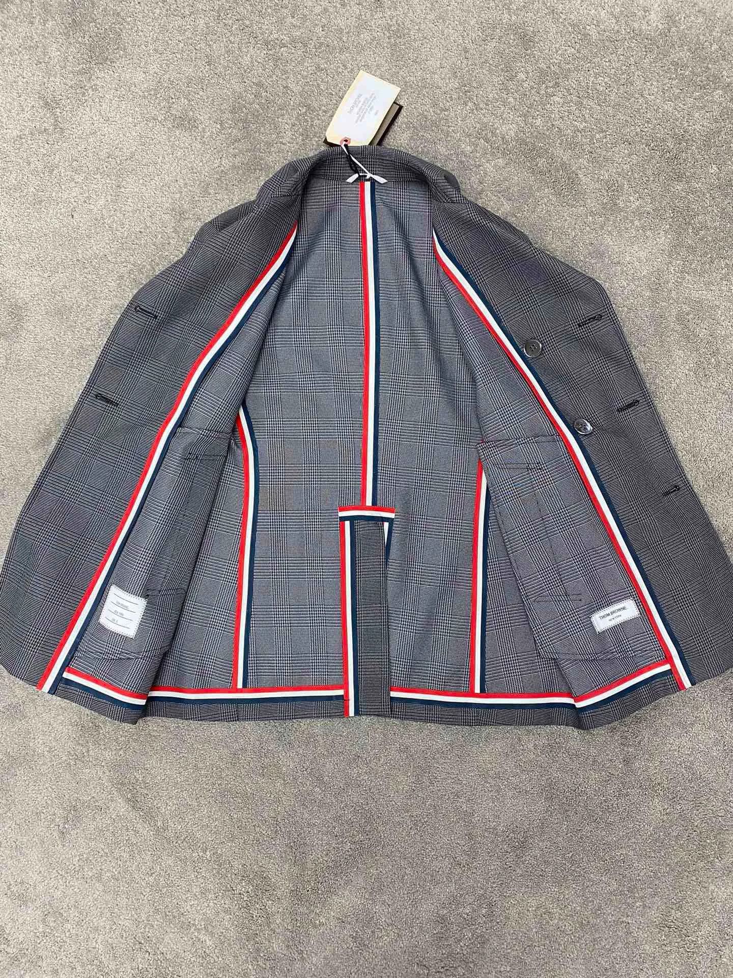 Thom Browne Thom Browne TB Double-Breasted Trench Size US XS / EU 42 / 0 - 3 Thumbnail