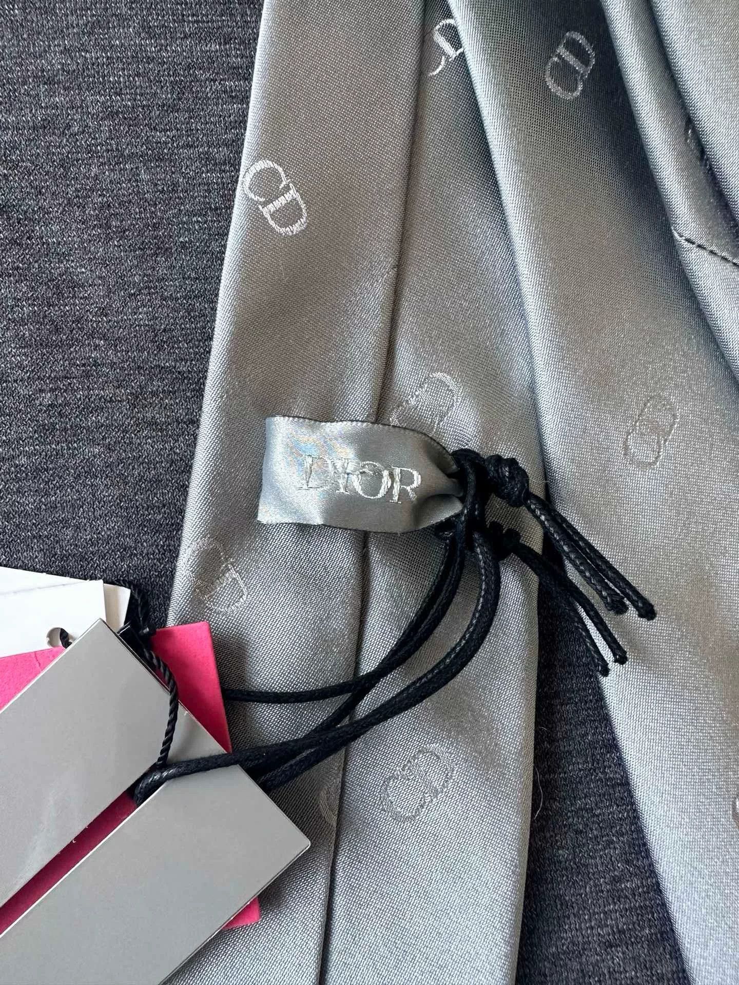 Dior Dior Gray CD Logo Silk Tie Size ONE SIZE - 5 Thumbnail