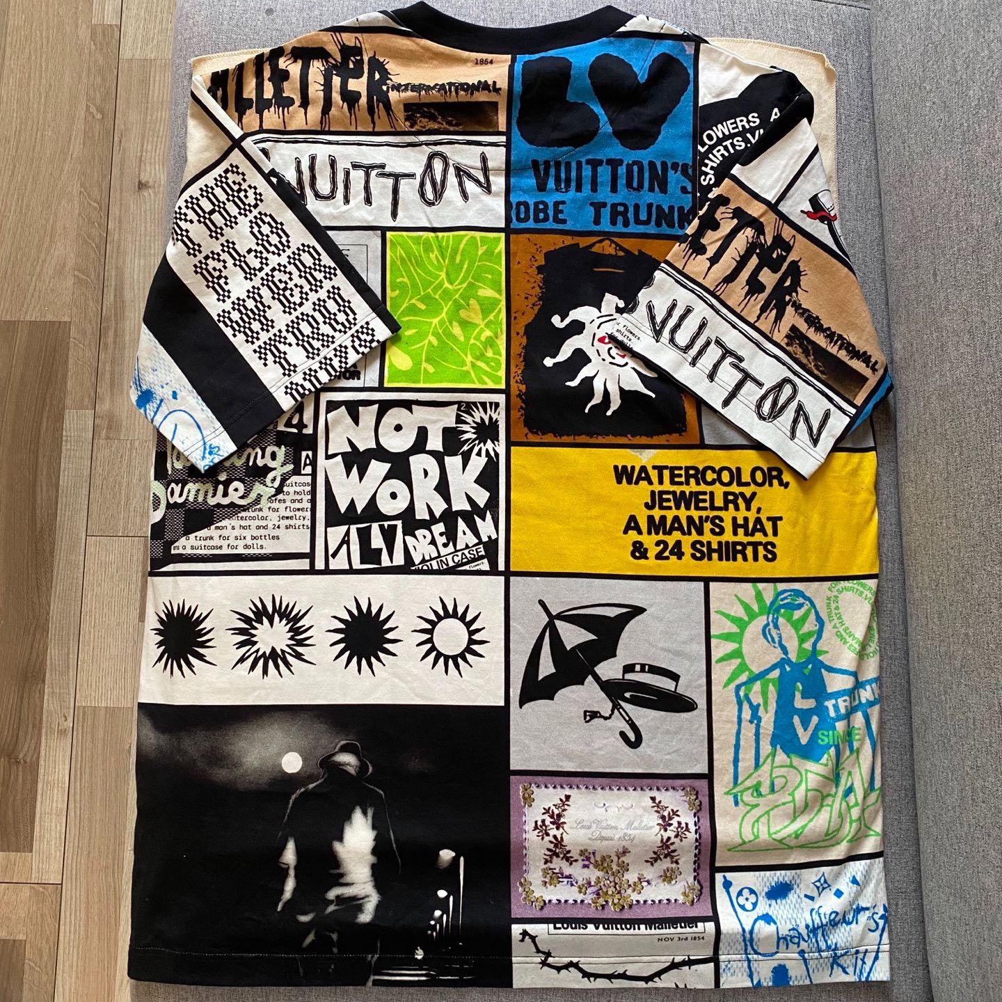 Louis Vuitton LV Illustration Short Sleeve T-Shirt Size US XL / EU 56 / 4 - 2 Thumbnail
