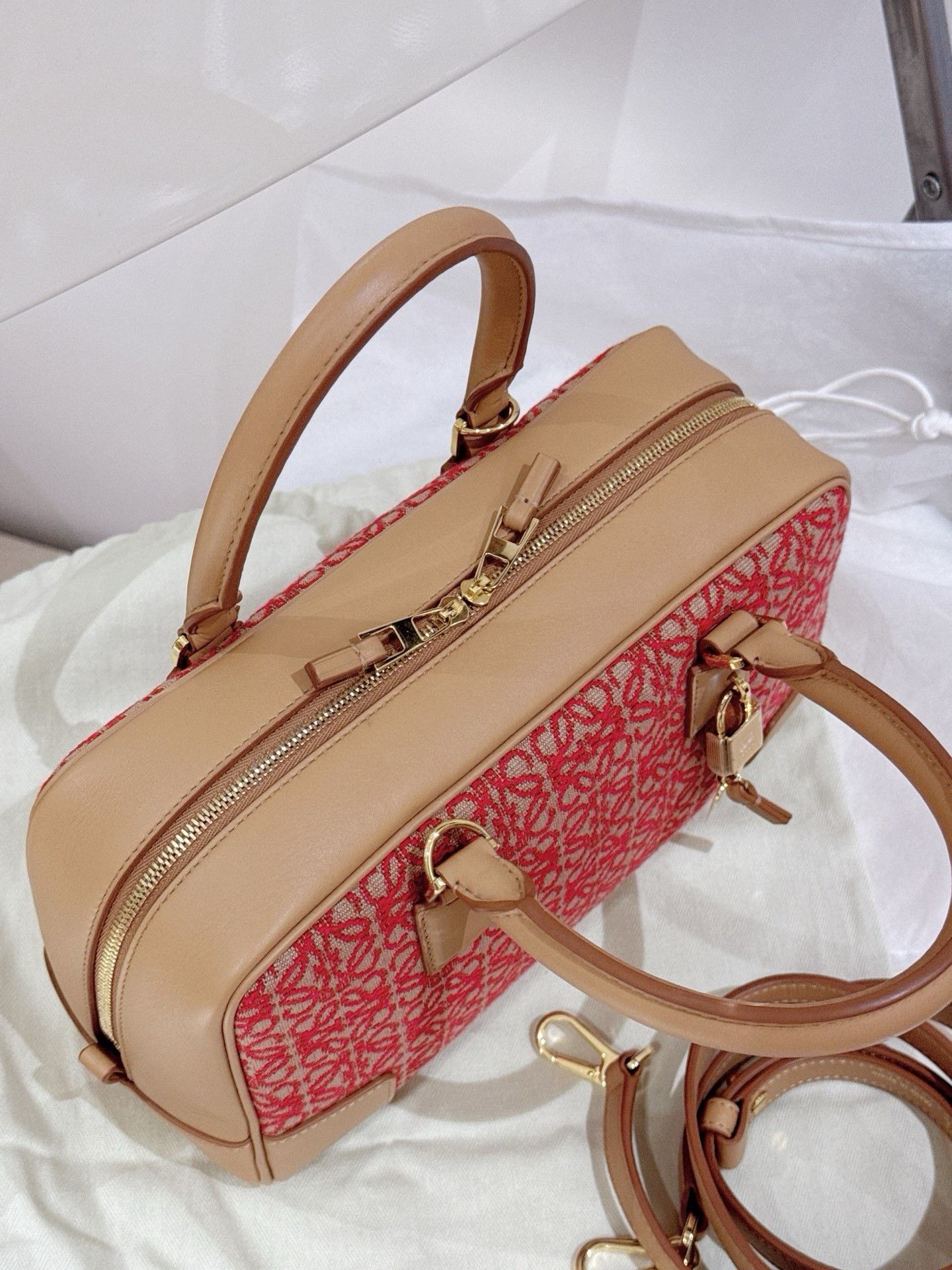 Loewe LOEWE Amazona 23 Small Monogram Bowling Bag Size ONE SIZE - 4 Thumbnail