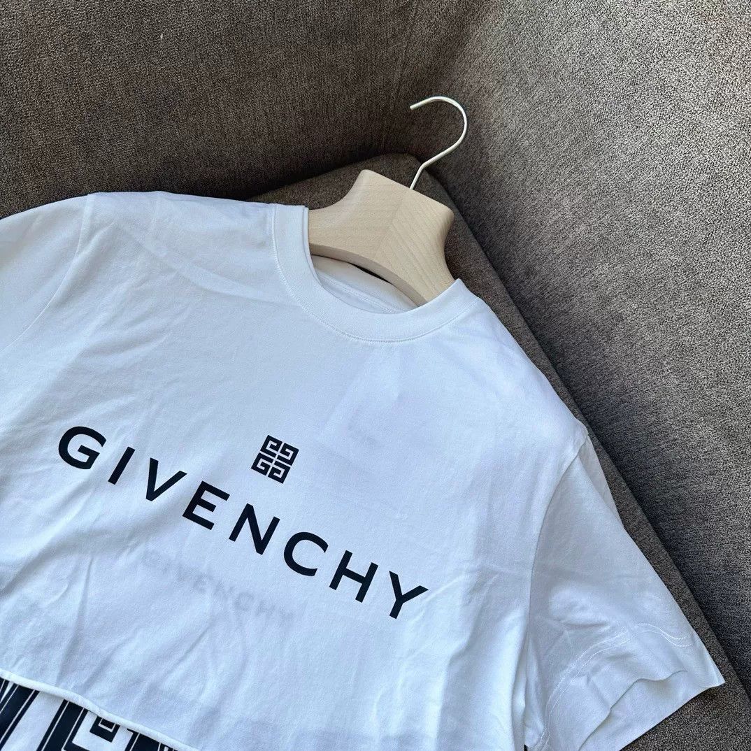 Givenchy Givenchy Embroidered Logo T-Shirt Size XS / US 0-2 / IT 36-38 - 2 Thumbnail