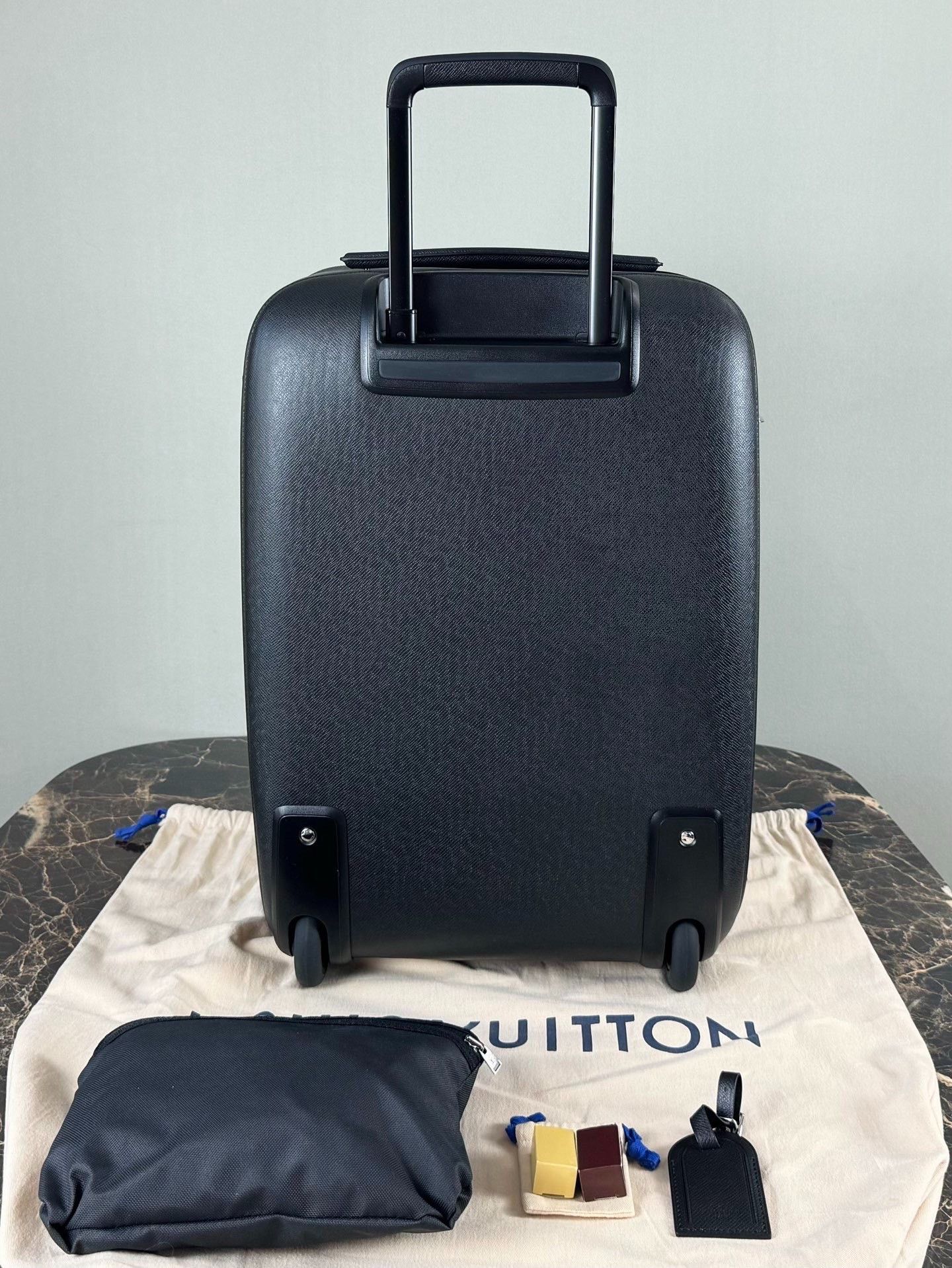 Louis Vuitton LV Black Leather 55 Carry-On Suitcase Size ONE SIZE - 3 Thumbnail