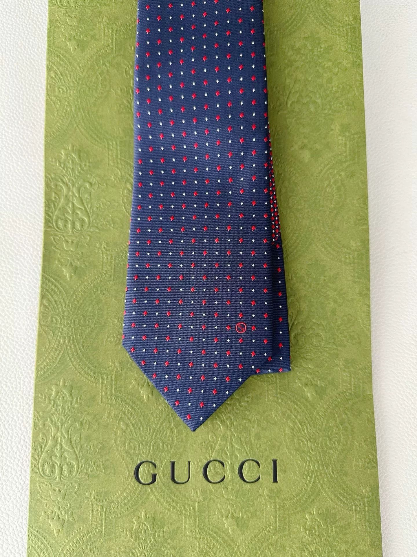 Gucci Gucci GG Embroidered Polka Dot Diamond Tie Size ONE SIZE - 2 Thumbnail