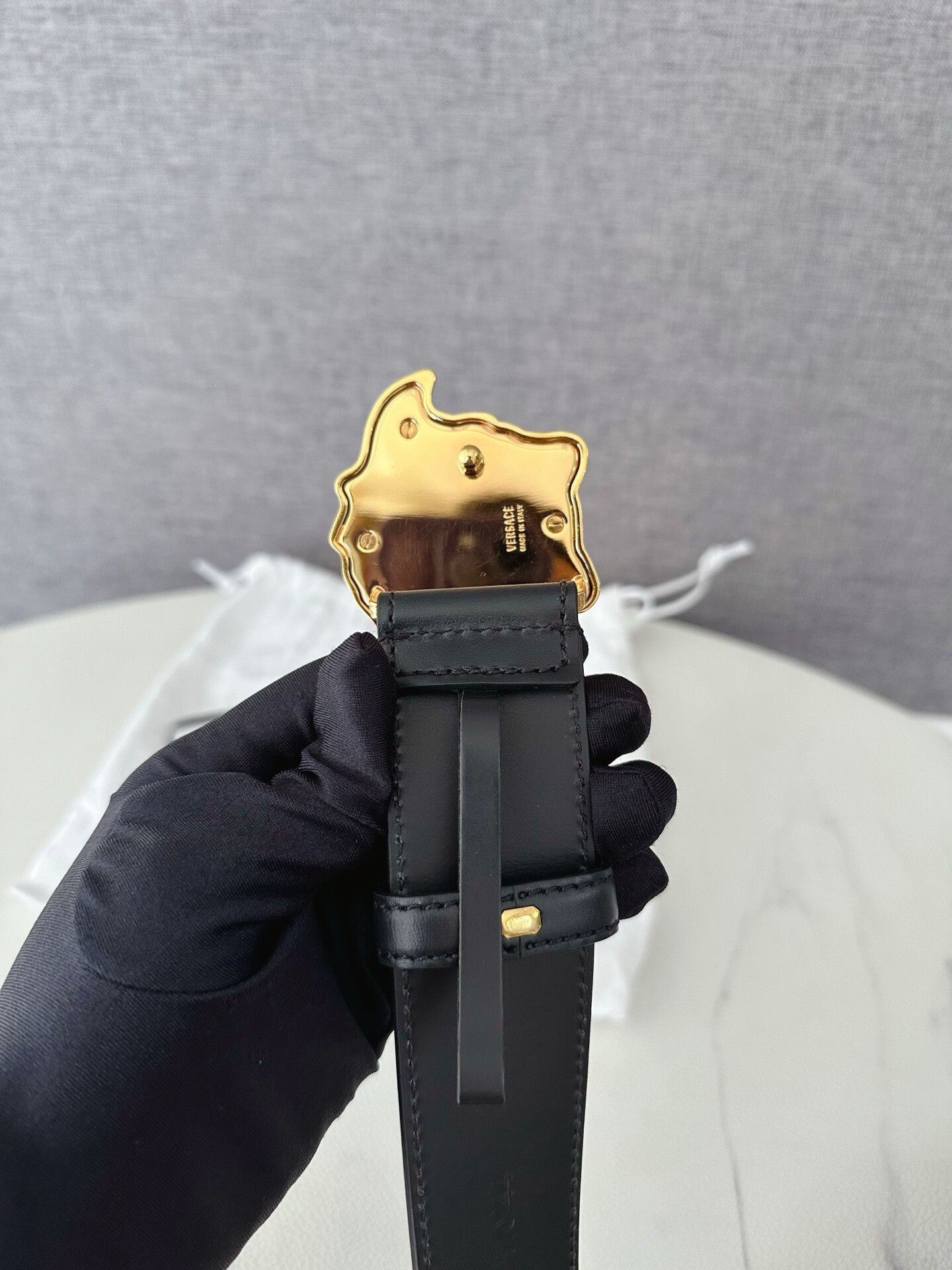 Versace Versace Gold Medusa Belt Size ONE SIZE - 4 Thumbnail