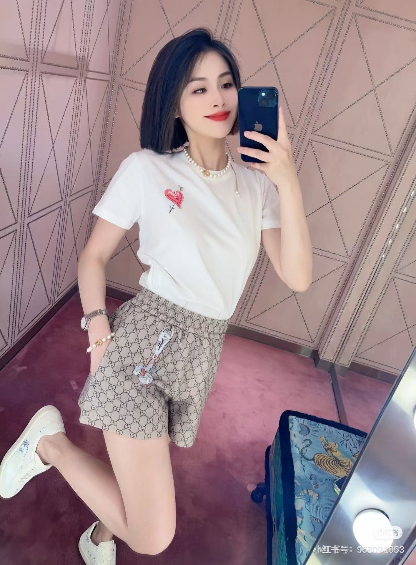 Gucci Gucci Short-Sleeve Top On Sale Size L / US 10 / IT 46 - 2 Thumbnail