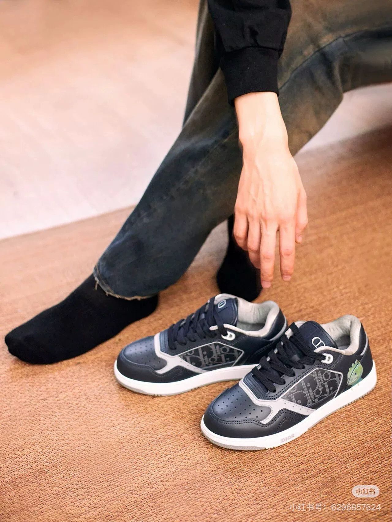 Dior Dior B27 Special Edition Men's Sneakers Size US 7 / EU 40 - 8 Thumbnail