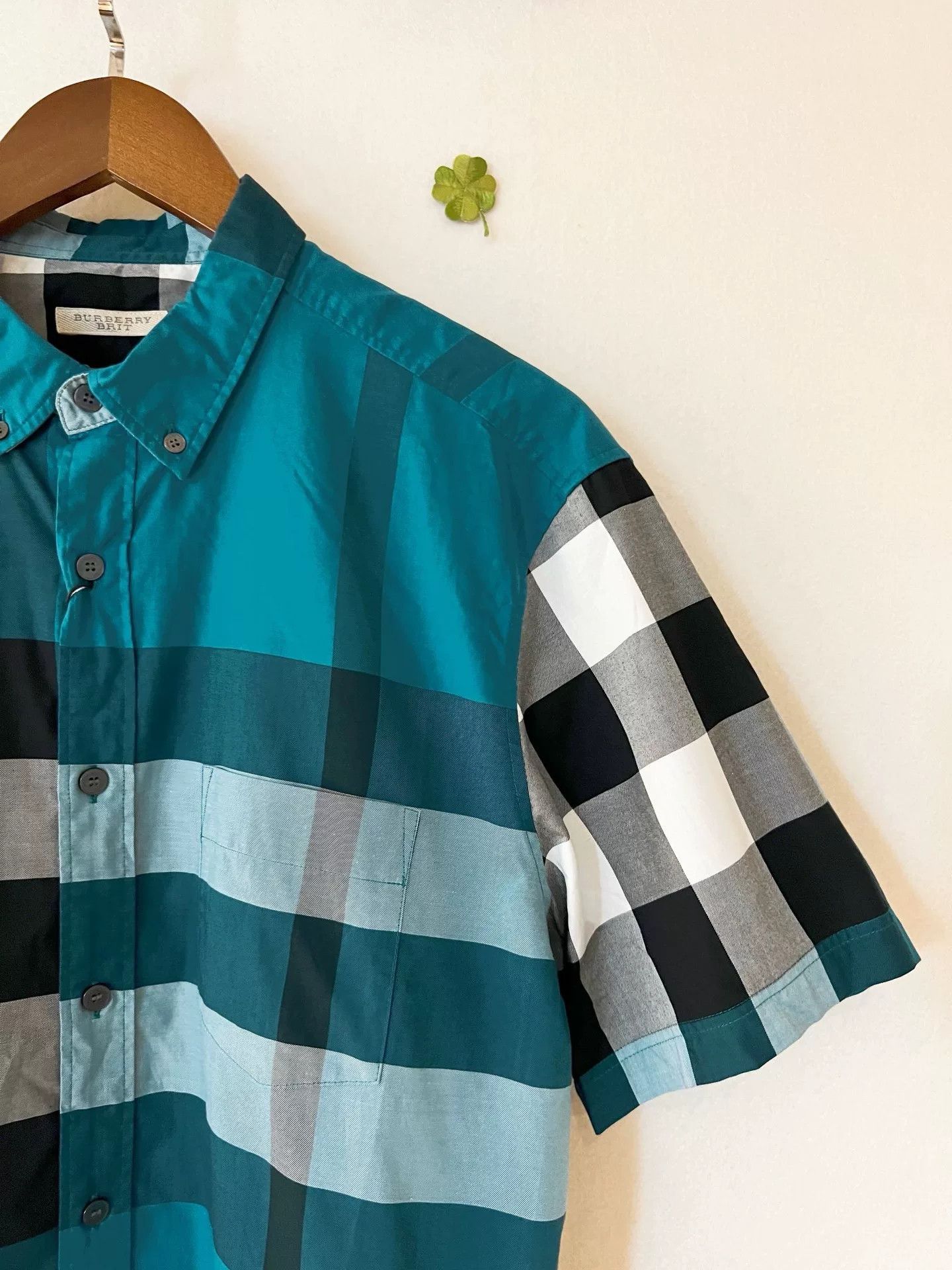 Burberry Burberry Men's Green Plaid Short-sleeve Shirt Size US L / EU 52-54 / 3 - 3 Thumbnail